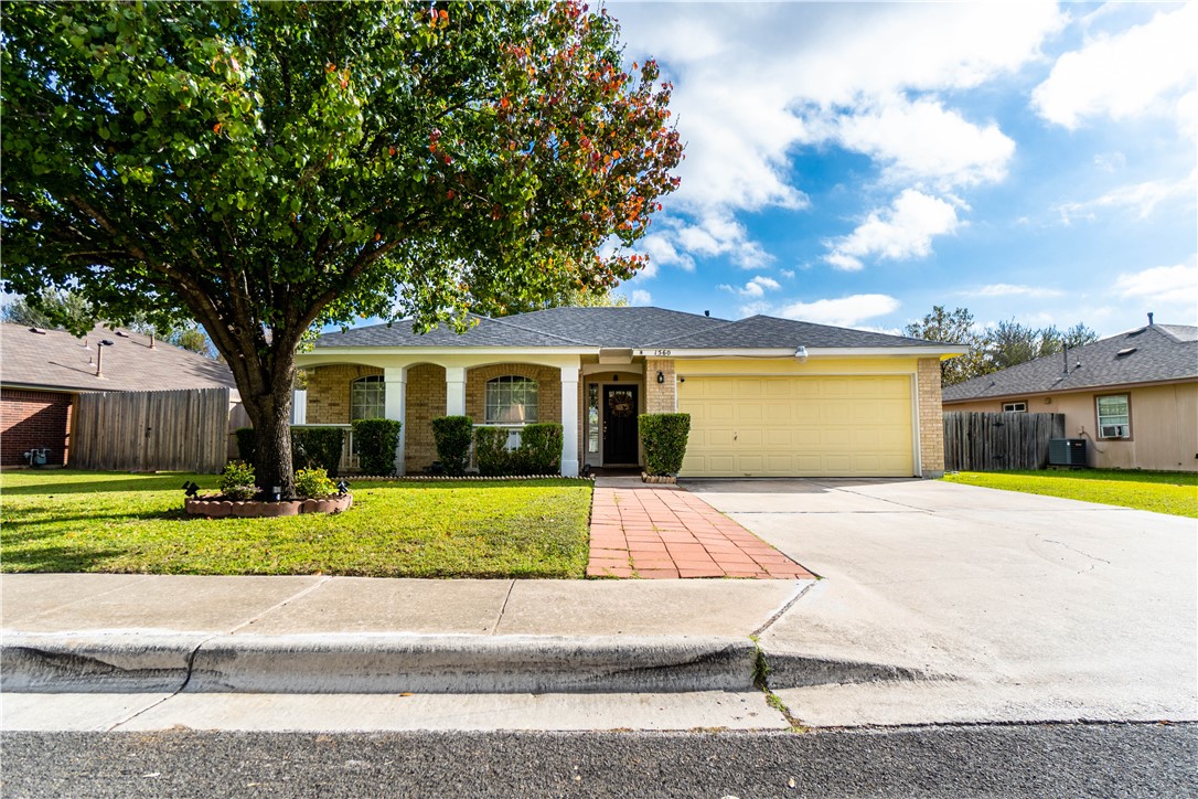 1560 Brandi Circle Circle Kyle TX 78640