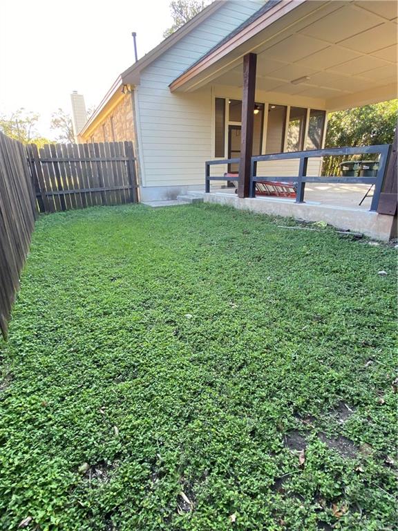 710 W Lockhart Street Street Kyle TX 78640
