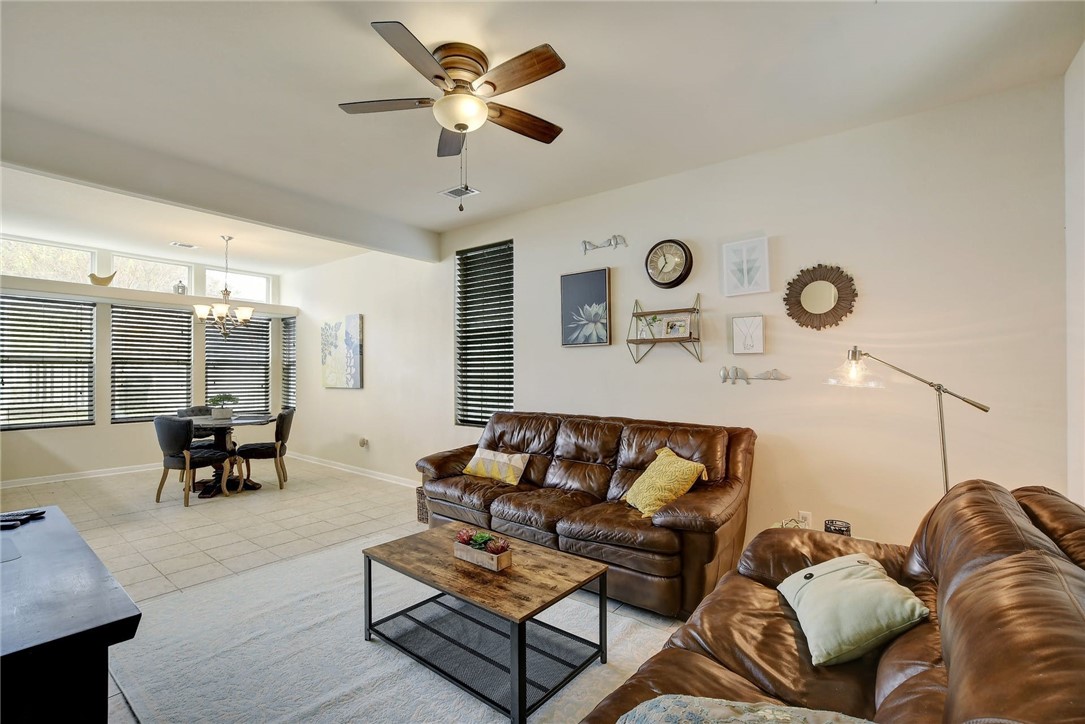 402 Mcgarity Kyle TX 78640