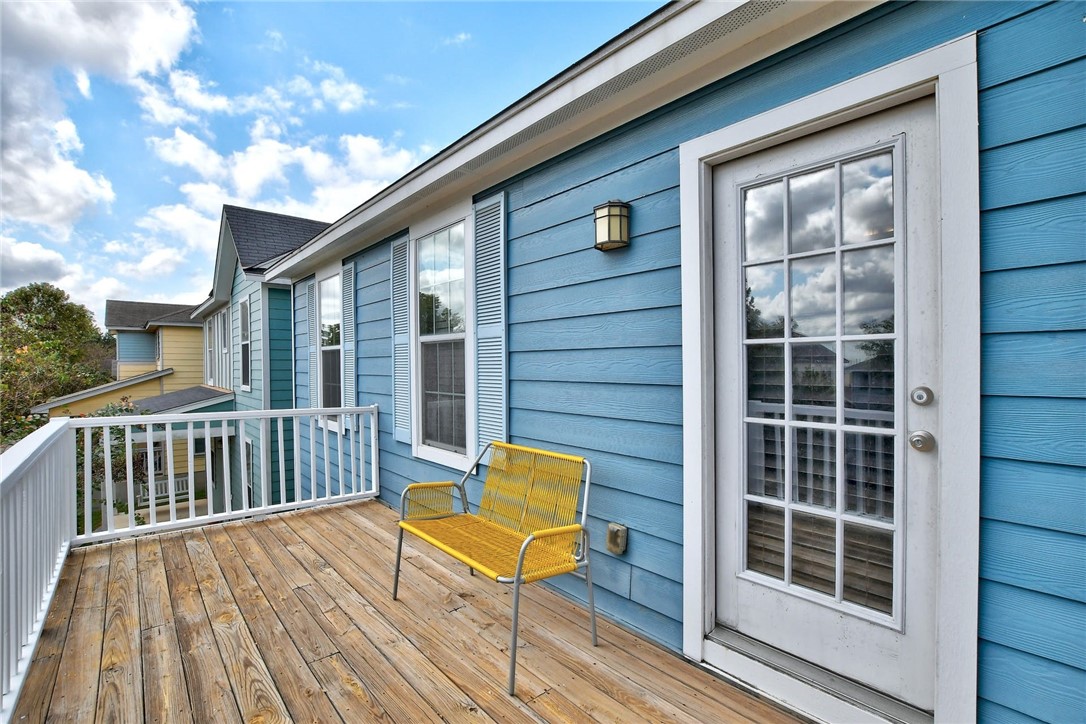 402 Mcgarity Kyle TX 78640