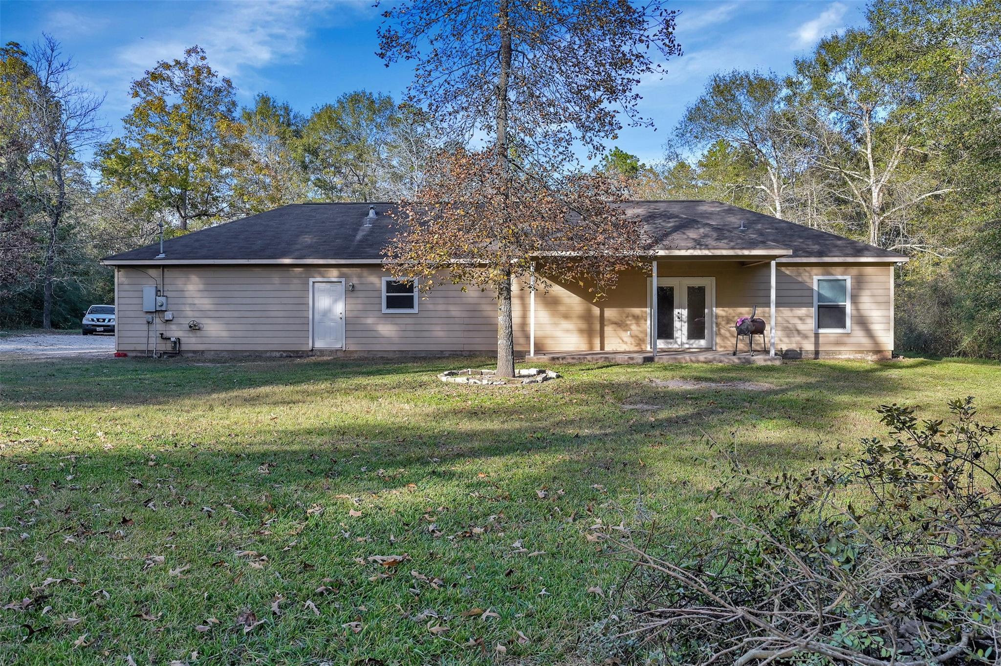 If you have additional questions regarding 11406 Willis Waukegan Rd  in Conroe or would like to tour the property with us call 800-660-1022 and reference MLS# 4565415.