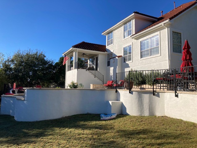 Large private backyard - If you have additional questions regarding 2609 Old Hickory Cove  in Austin or would like to tour the property with us call 800-660-1022 and reference MLS# 8871668.