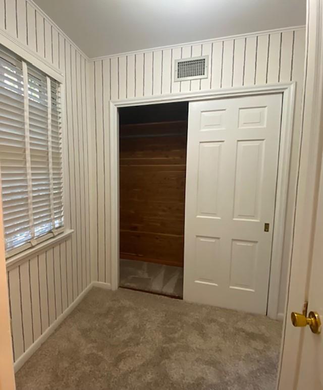Dressing Area - If you have additional questions regarding 35 Rambling Road  in Palestine or would like to tour the property with us call 800-660-1022 and reference MLS# 96224311.