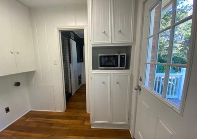 Utility Room - If you have additional questions regarding 35 Rambling Road  in Palestine or would like to tour the property with us call 800-660-1022 and reference MLS# 96224311.