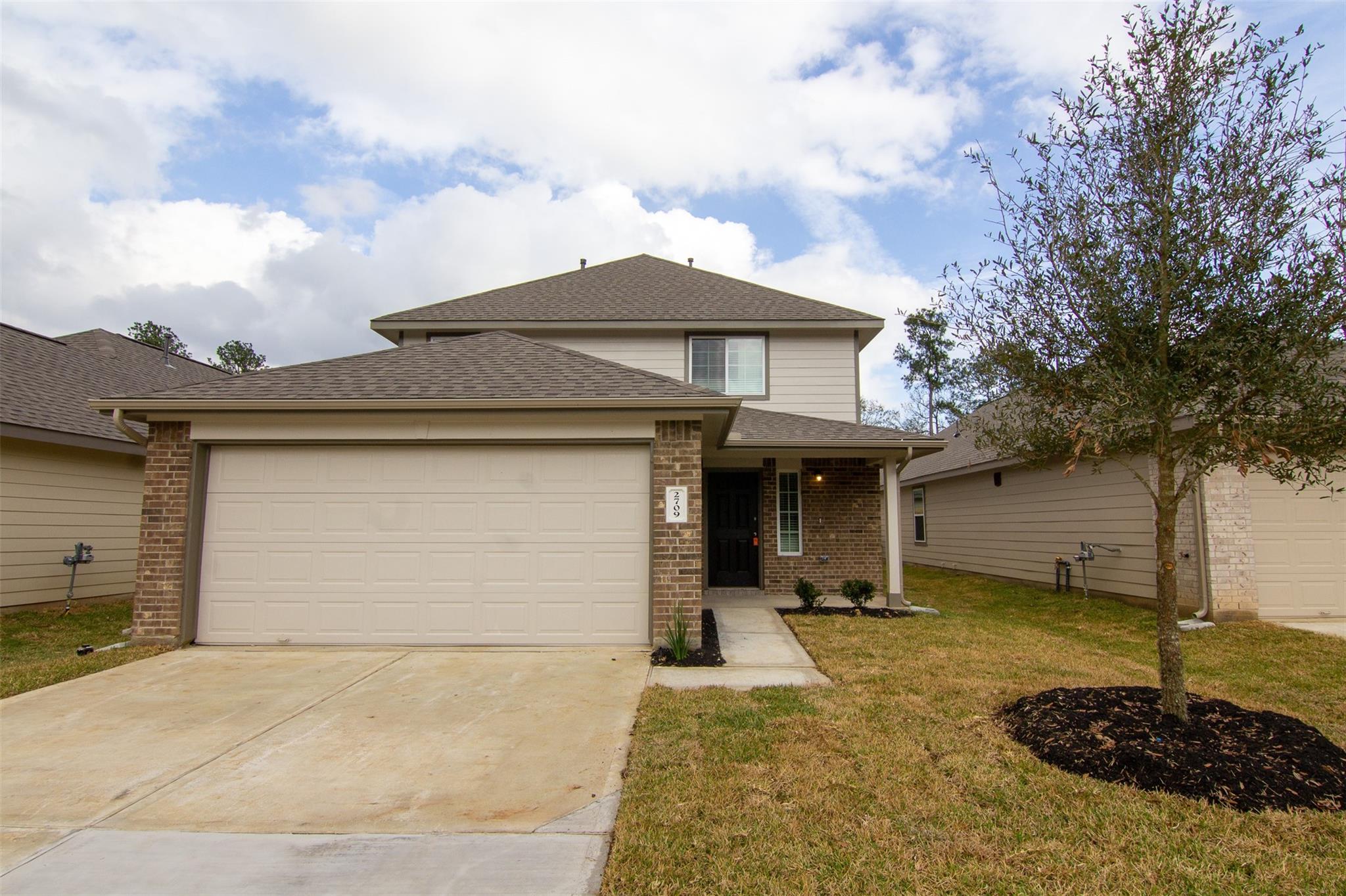 If you have additional questions regarding 2709 S Lina Court  in Conroe or would like to tour the property with us call 800-660-1022 and reference MLS# 66989157.