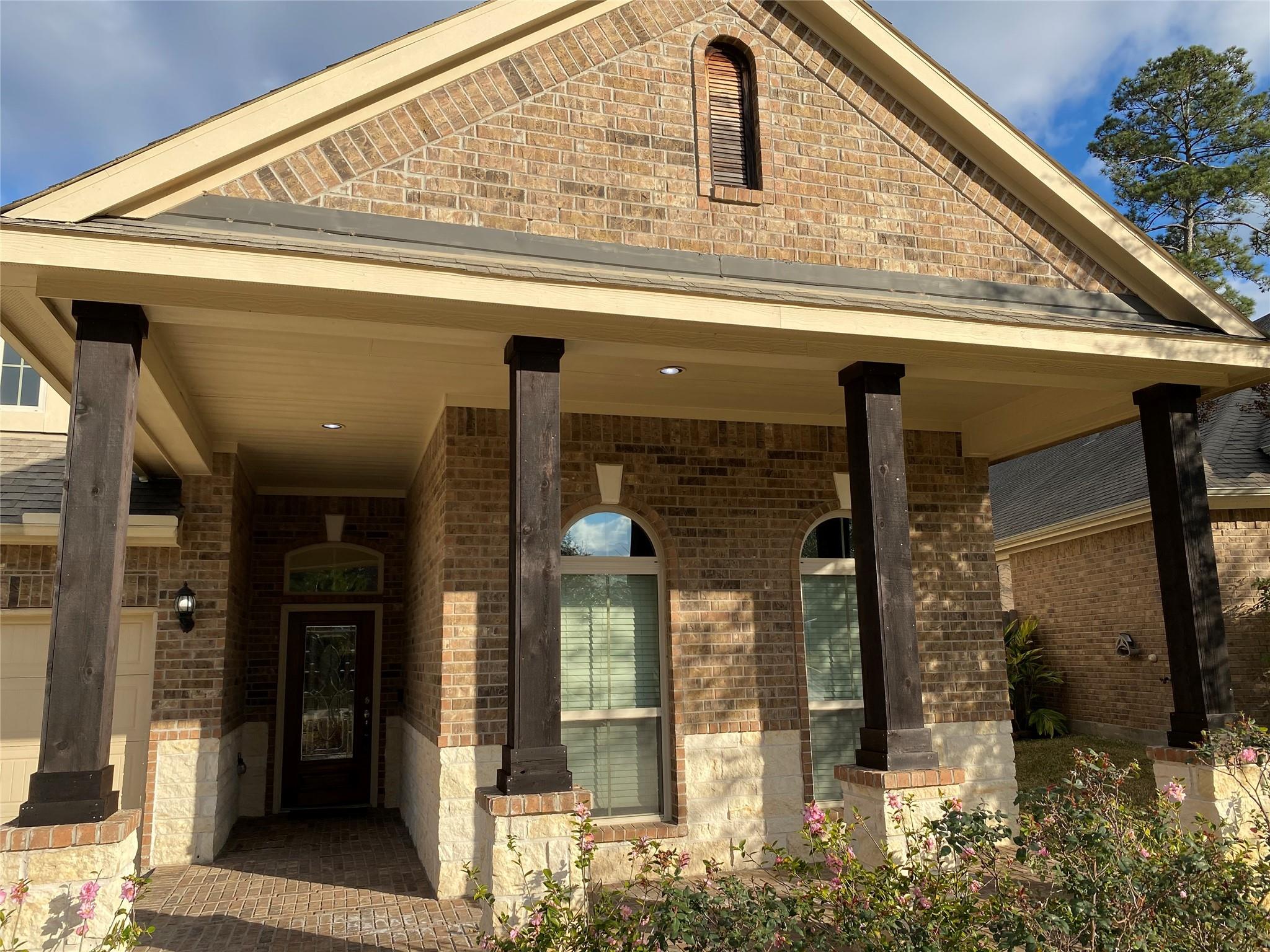 If you have additional questions regarding 1157 Jacobs Lake Boulevard  in Conroe or would like to tour the property with us call 800-660-1022 and reference MLS# 17961815.