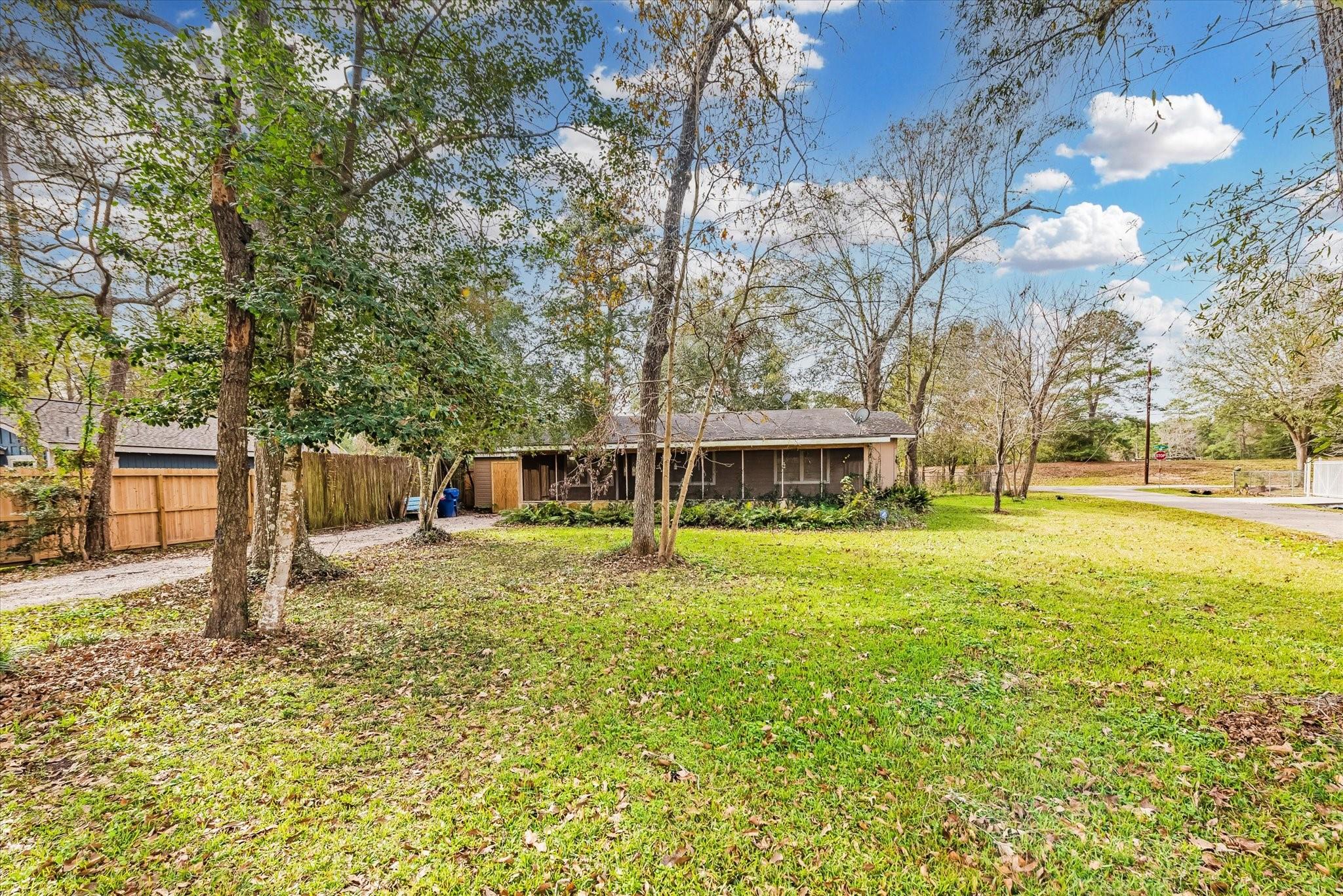 If you have additional questions regarding 17624 White Perch Lake Drive  in Conroe or would like to tour the property with us call 800-660-1022 and reference MLS# 68020103.