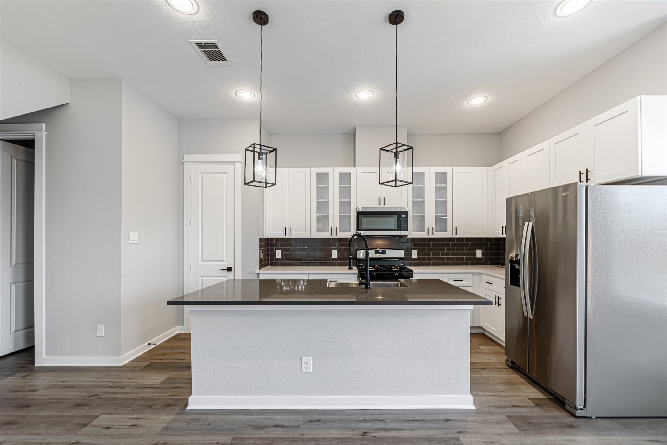 6704 Parker Oaks Lane Lane Houston TX 77076