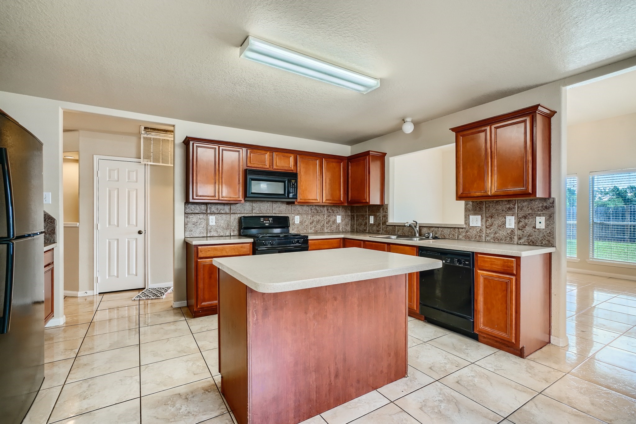 If you have additional questions regarding 5219 Natasha Run Lane  in Houston or would like to tour the property with us call 800-660-1022 and reference MLS# 90075414.