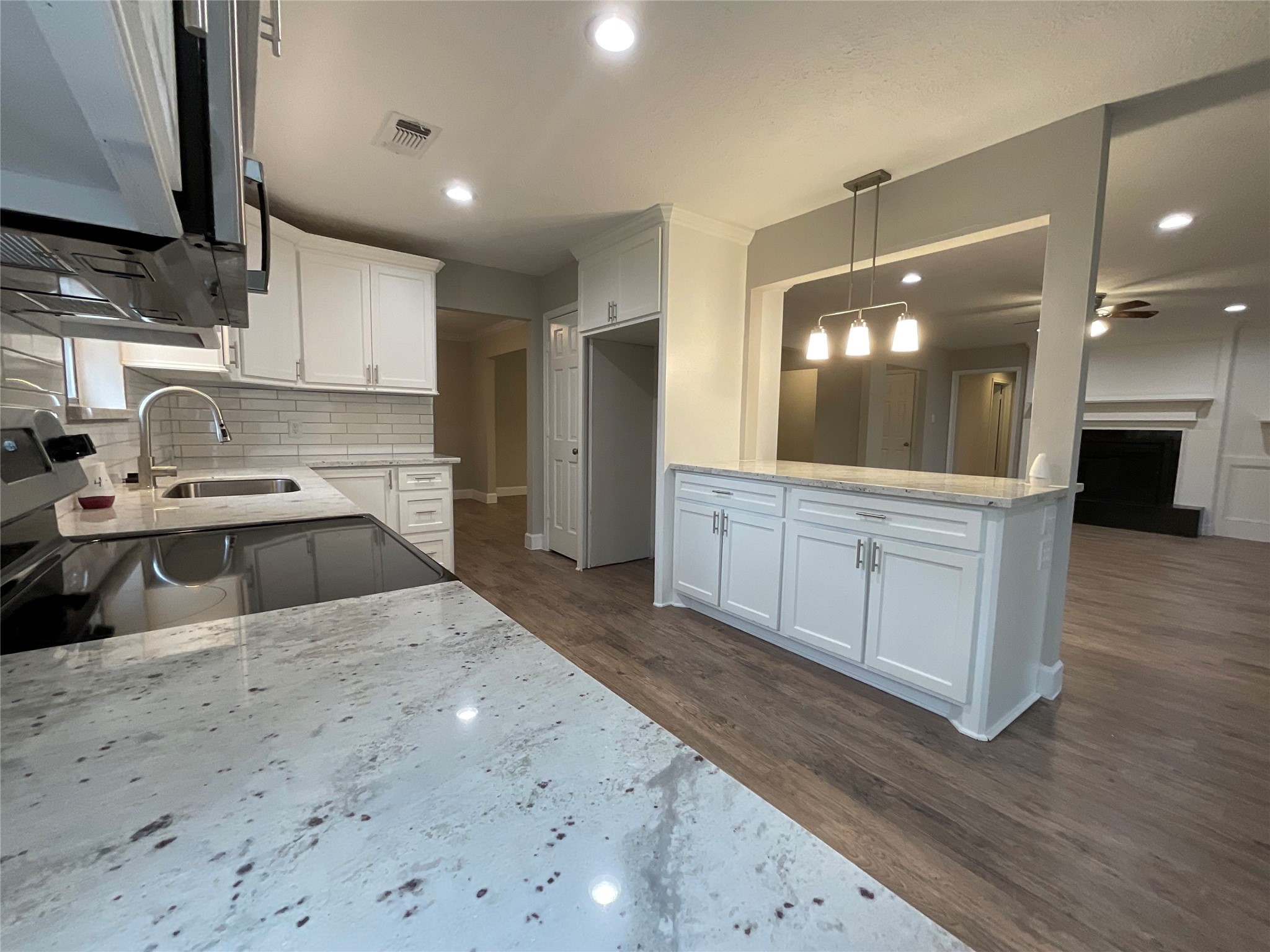 Kitchen View - If you have additional questions regarding 22411 Kenchester Drive  in Houston or would like to tour the property with us call 800-660-1022 and reference MLS# 39566226.