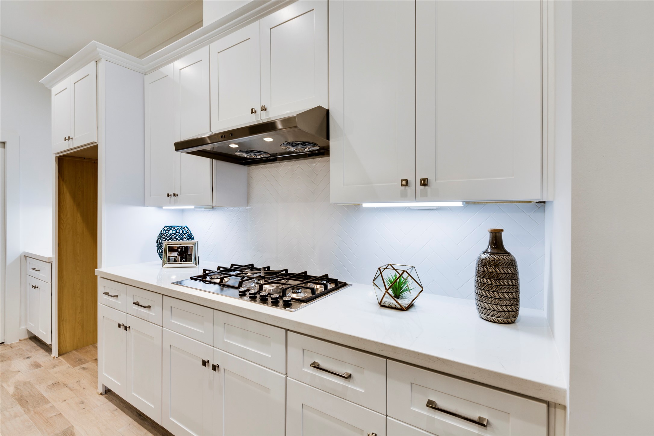 603 W 17TH Street Street Houston TX 77008