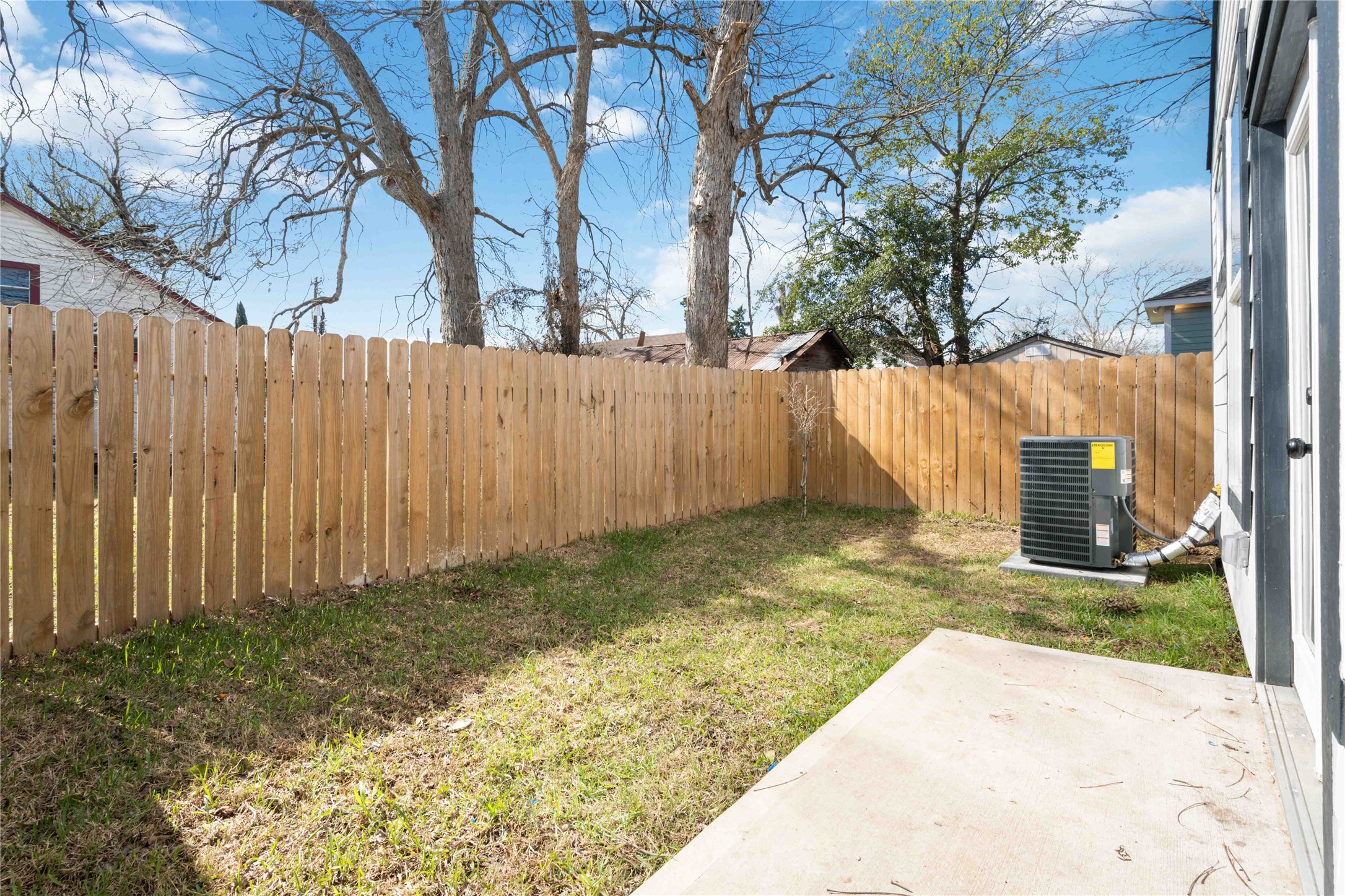 If you have additional questions regarding 7202 B Avenue J  in Houston or would like to tour the property with us call 800-660-1022 and reference MLS# 80296690.