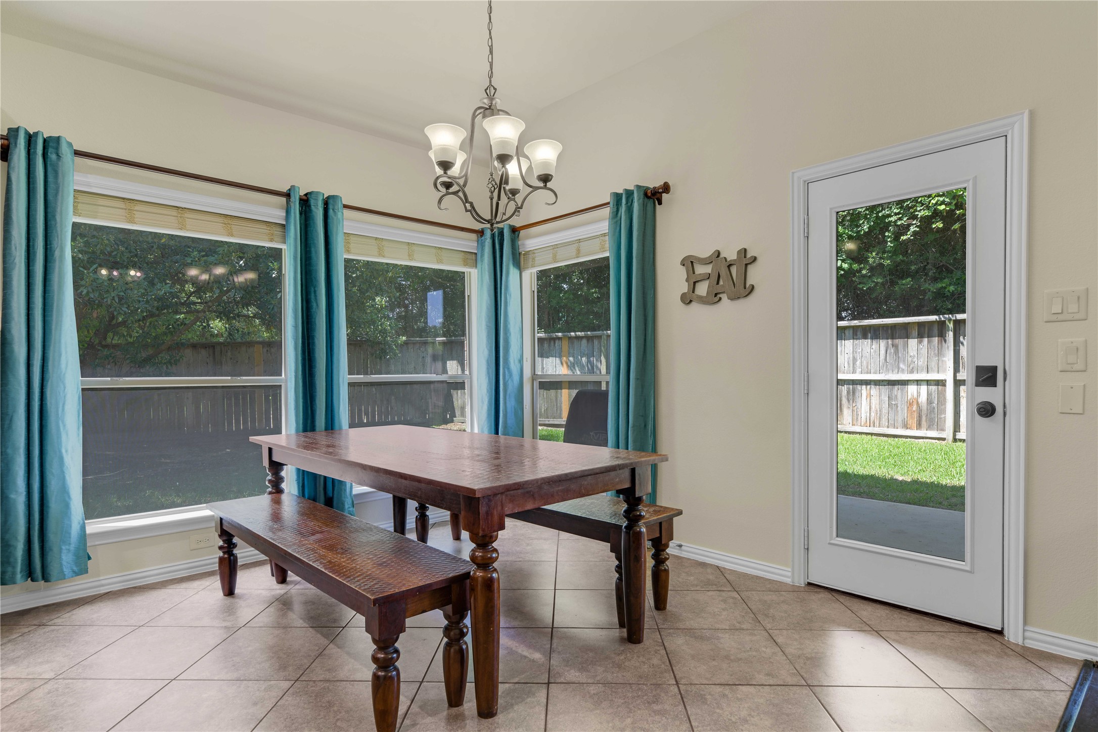 Dining area , great place to grab the laptop do some work while watching the kids play out side or family game night. - If you have additional questions regarding 2703 Leah Manor Lane  in Spring or would like to tour the property with us call 800-660-1022 and reference MLS# 41610049.