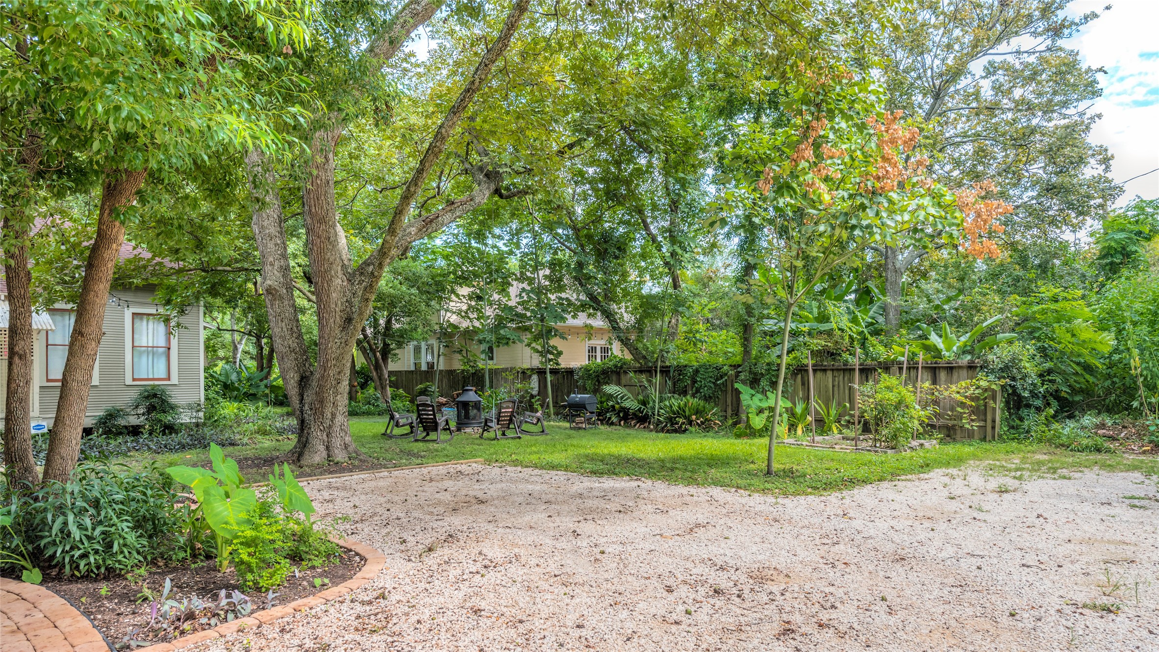 1841-A Cortlandt Street Street Houston TX 77008