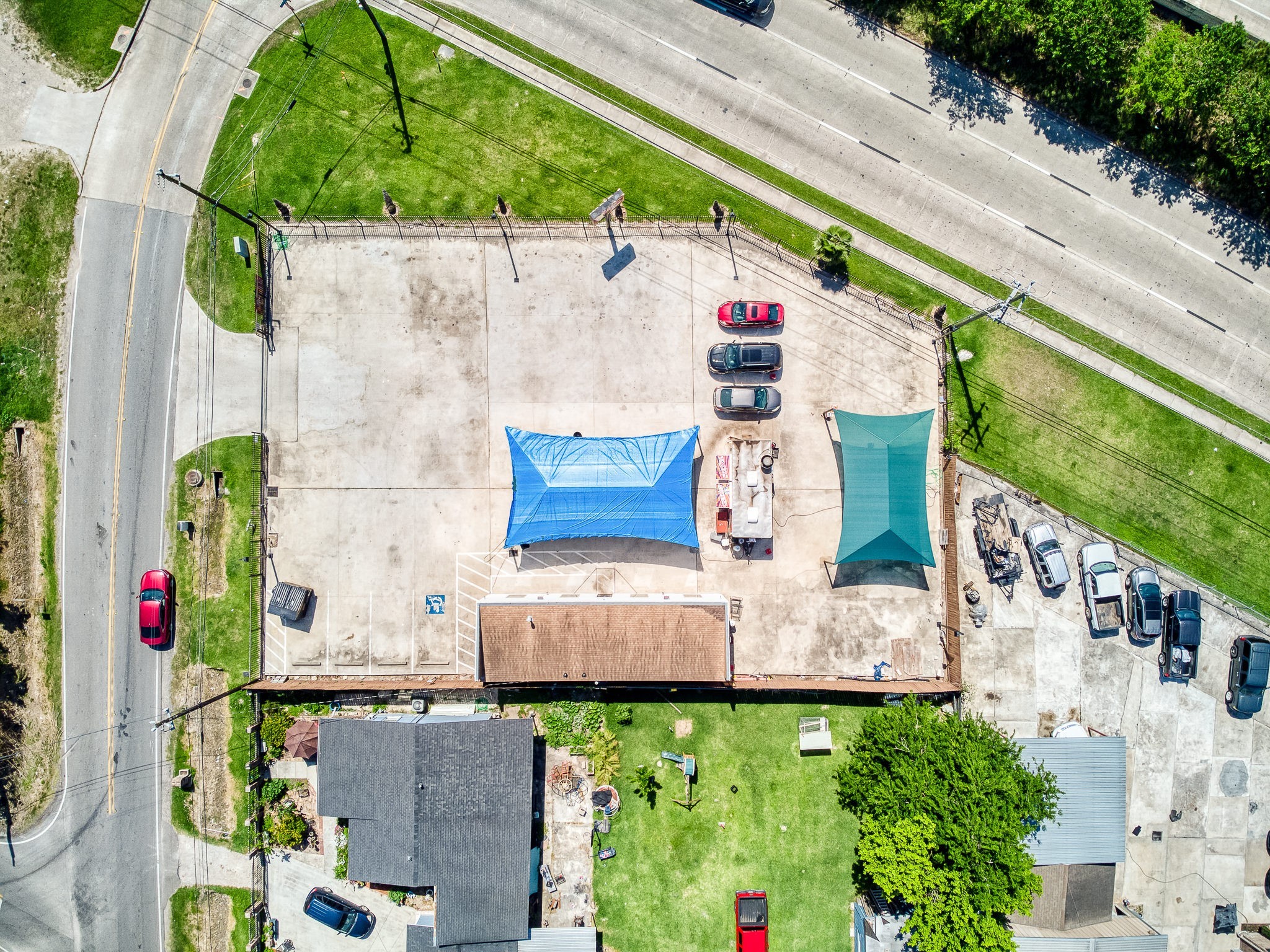 If you have additional questions regarding 4109 Cedar Hill Lane  in Houston or would like to tour the property with us call 800-660-1022 and reference MLS# 54342475.