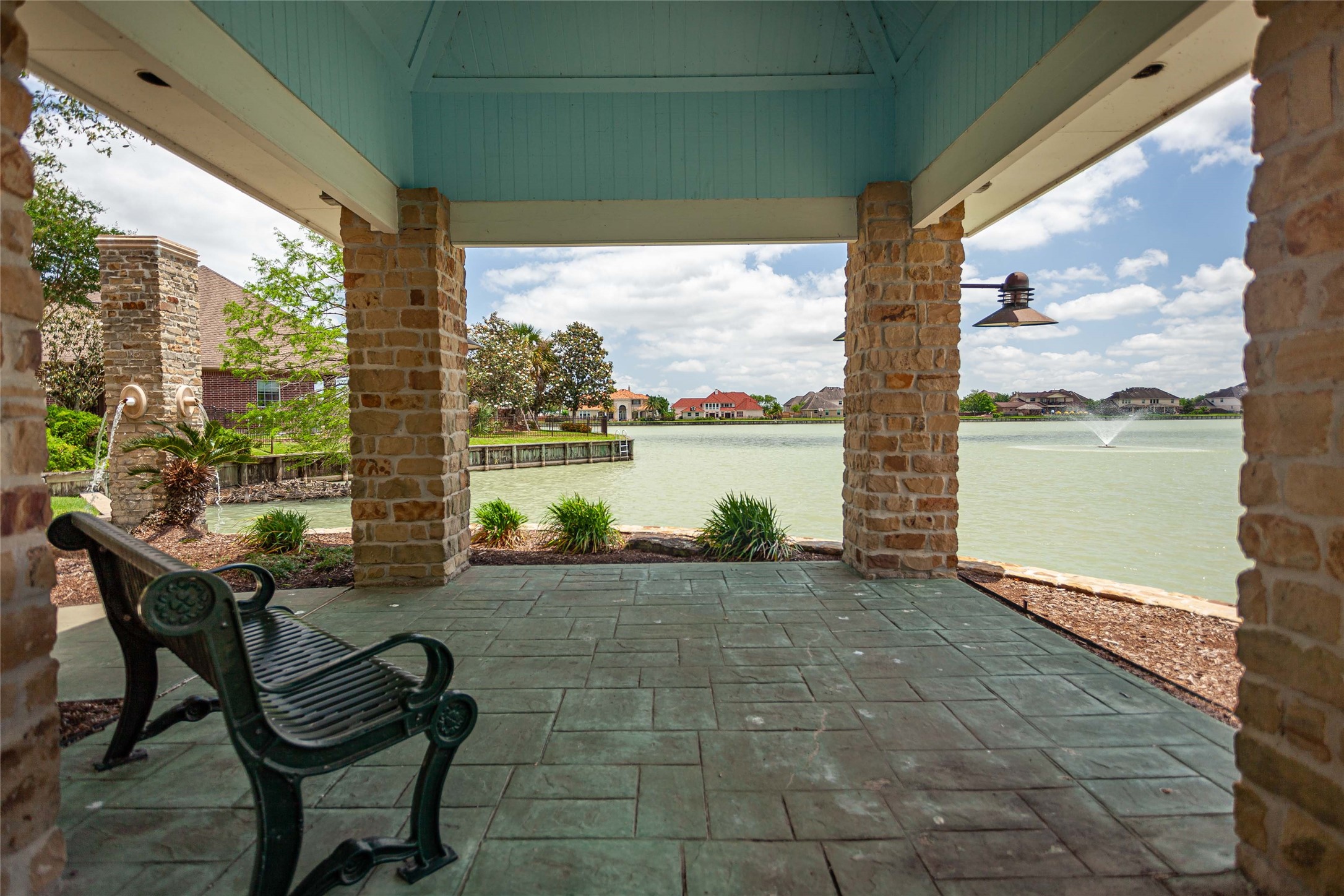 Community lake offers kayaking and fishing opportunites. - If you have additional questions regarding 2404 Lakeway Drive  in Friendswood or would like to tour the property with us call 800-660-1022 and reference MLS# 35819457.