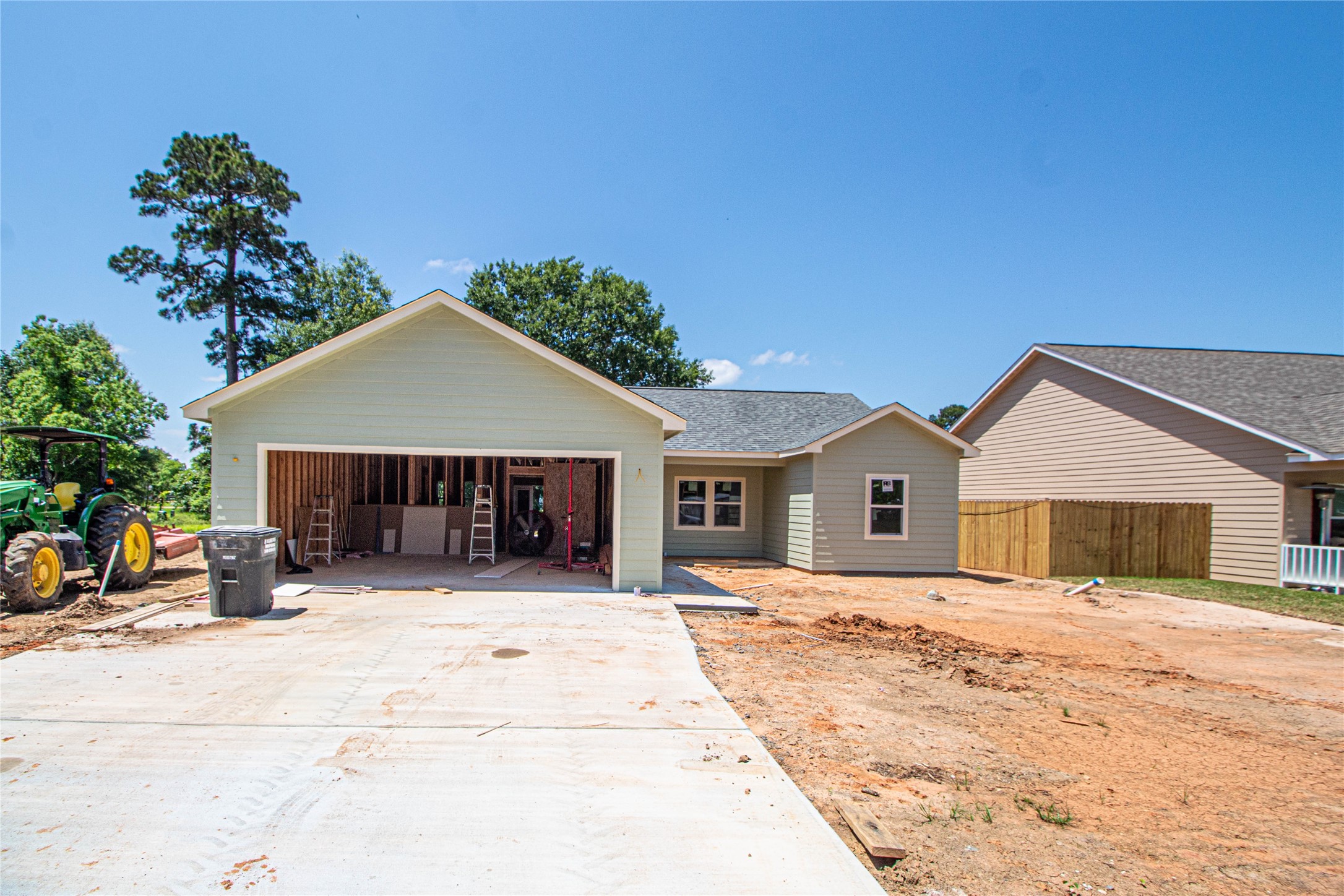 If you have additional questions regarding 134 Bending Oaks  in Livingston or would like to tour the property with us call 800-660-1022 and reference MLS# 37729443.