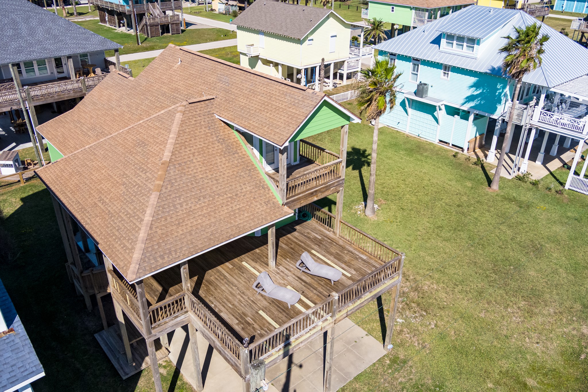 If you have additional questions regarding 1327 Emerald Drive  in Crystal Beach or would like to tour the property with us call 800-660-1022 and reference MLS# 19148850.