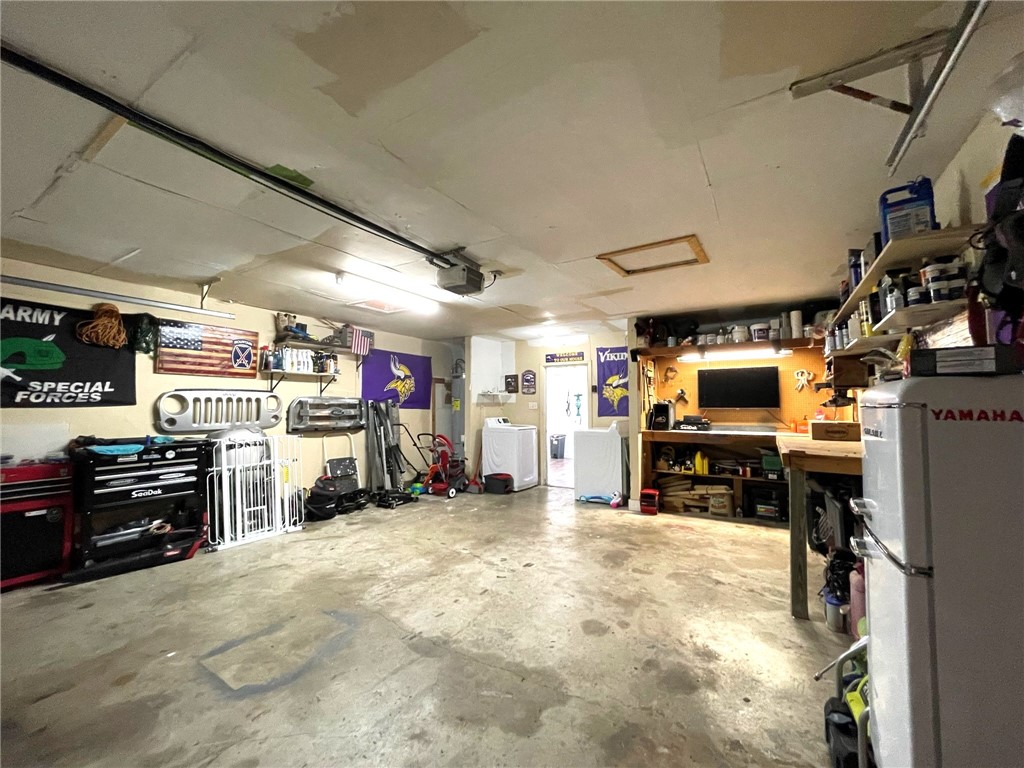 Garage - If you have additional questions regarding 100 Timberview Drive  in Portland or would like to tour the property with us call 800-660-1022 and reference MLS# 399792.