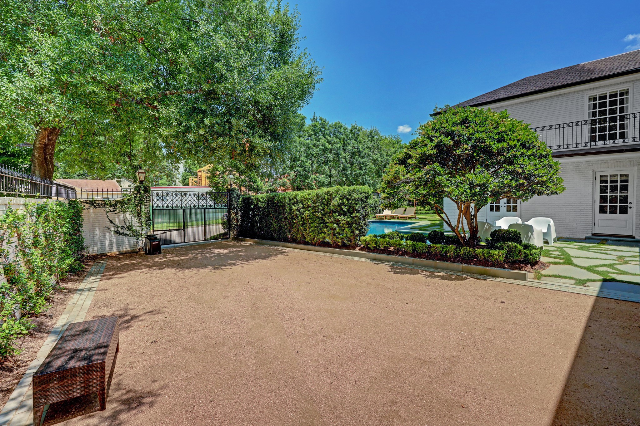 2204 Looscan Lane Lane Houston TX 77019
