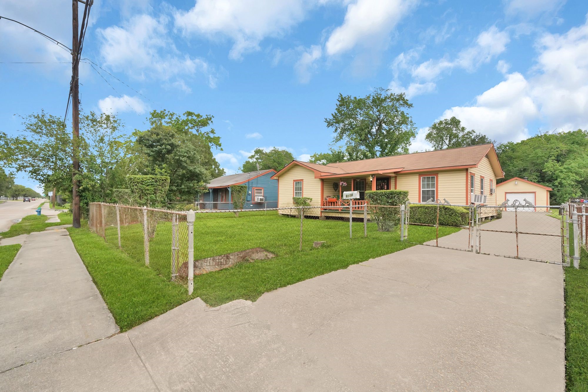6118 Cavalcade Street Street Houston TX 77026