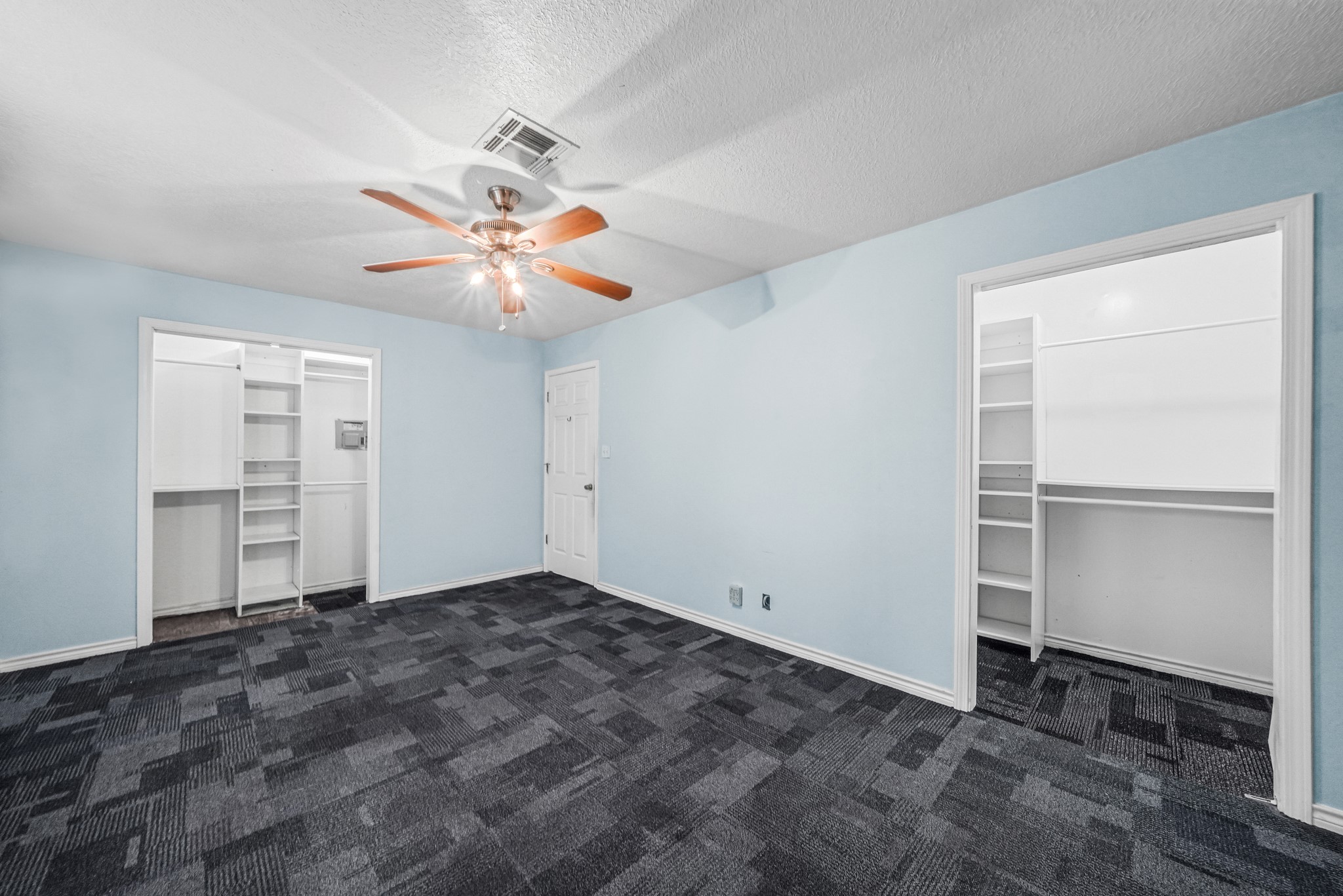 1812 Mckee Street Street Houston TX 77009