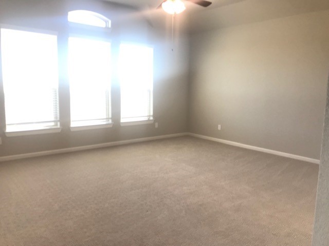 Spacious owner's suite - If you have additional questions regarding 11907 Eastgrove Park Way  in Houston or would like to tour the property with us call 800-660-1022 and reference MLS# 87814508.