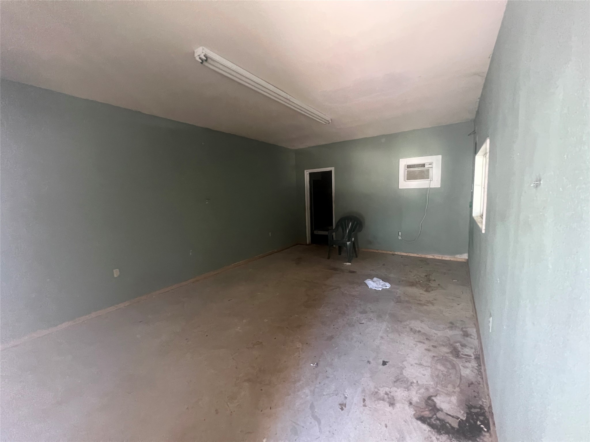 312 W Canino Road Road Houston TX 77037