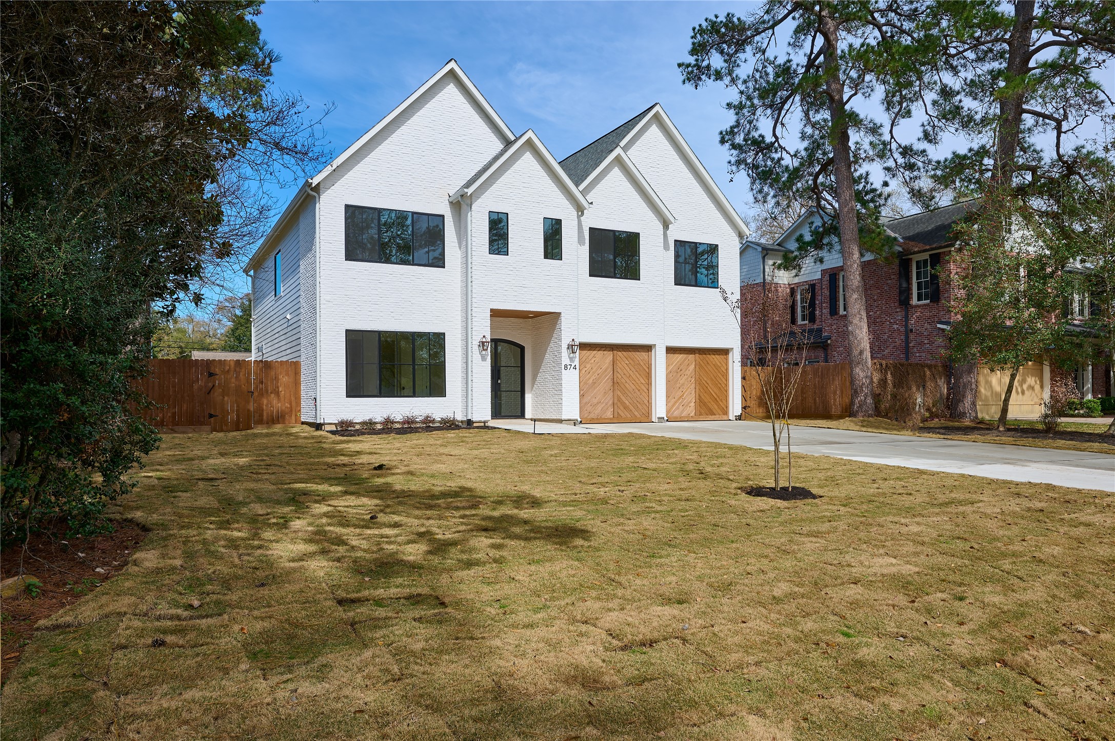 874 W 41st Street Street Houston TX 77018