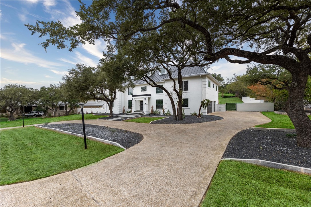 If you have additional questions regarding 15 Vineyard Drive  in San Antonio or would like to tour the property with us call 800-660-1022 and reference MLS# 9211897.