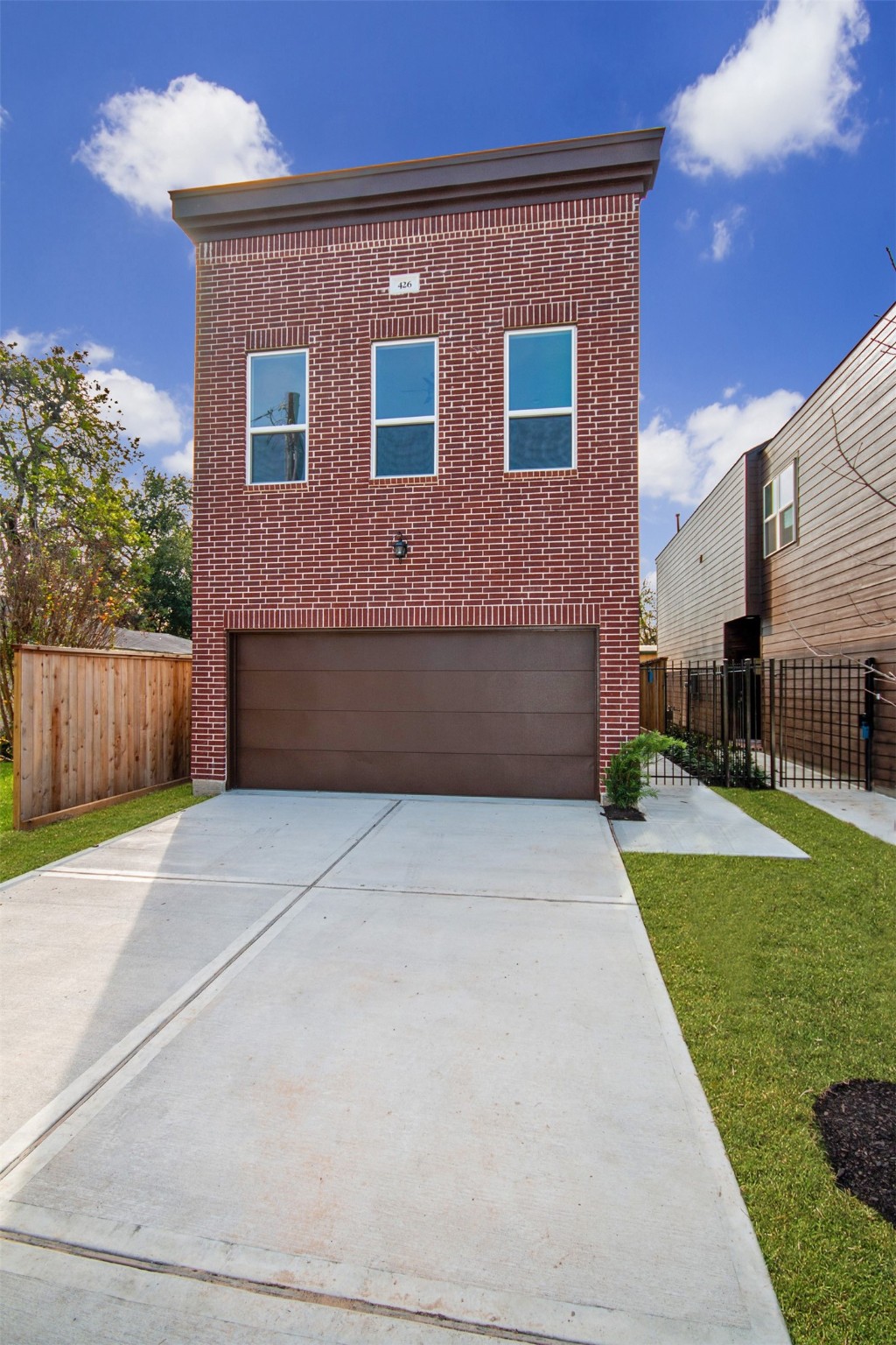 426 E 41st Street Street Houston TX 77022