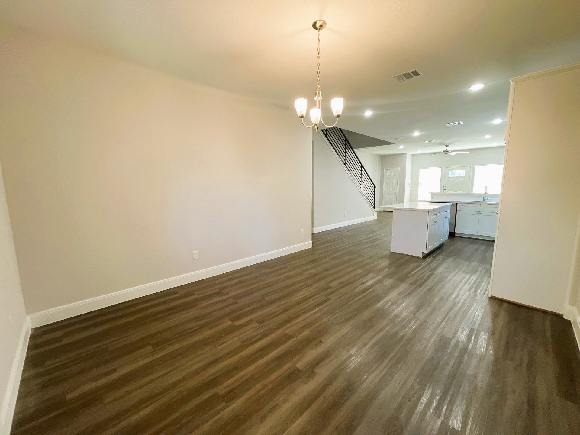 If you have additional questions regarding 8319 E Tidwell Road  in Houston or would like to tour the property with us call 800-660-1022 and reference MLS# 32007223.