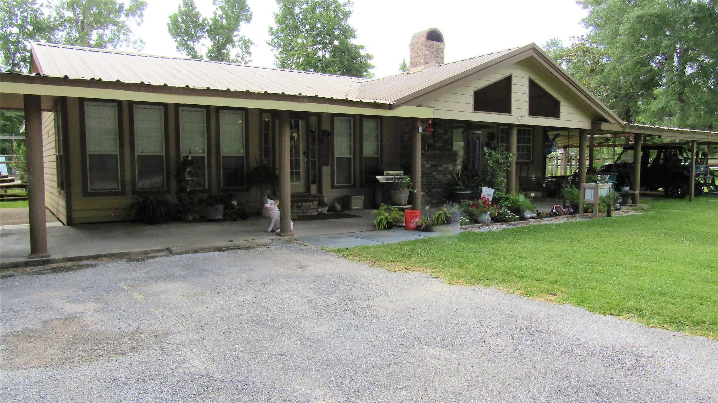 If you have additional questions regarding 25480 Bates Road  in Splendora or would like to tour the property with us call 800-660-1022 and reference MLS# 34015036.