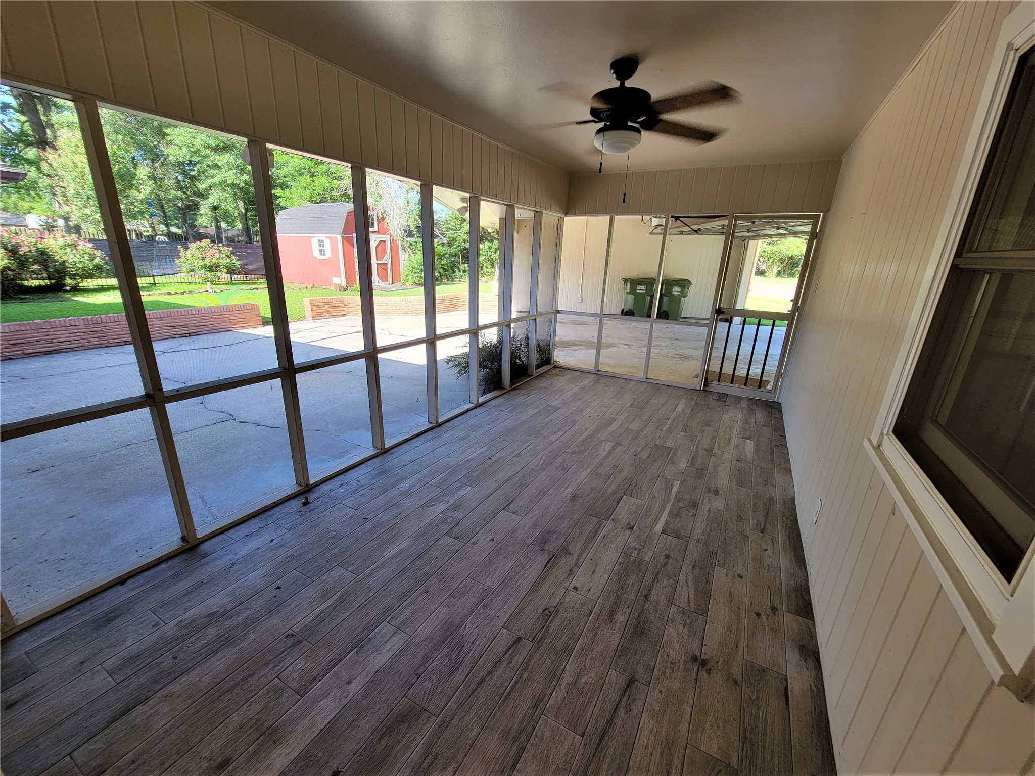 Screen in Back Patio - If you have additional questions regarding 1011 Lynnwood Avenue  in Liberty or would like to tour the property with us call 800-660-1022 and reference MLS# 98715194.