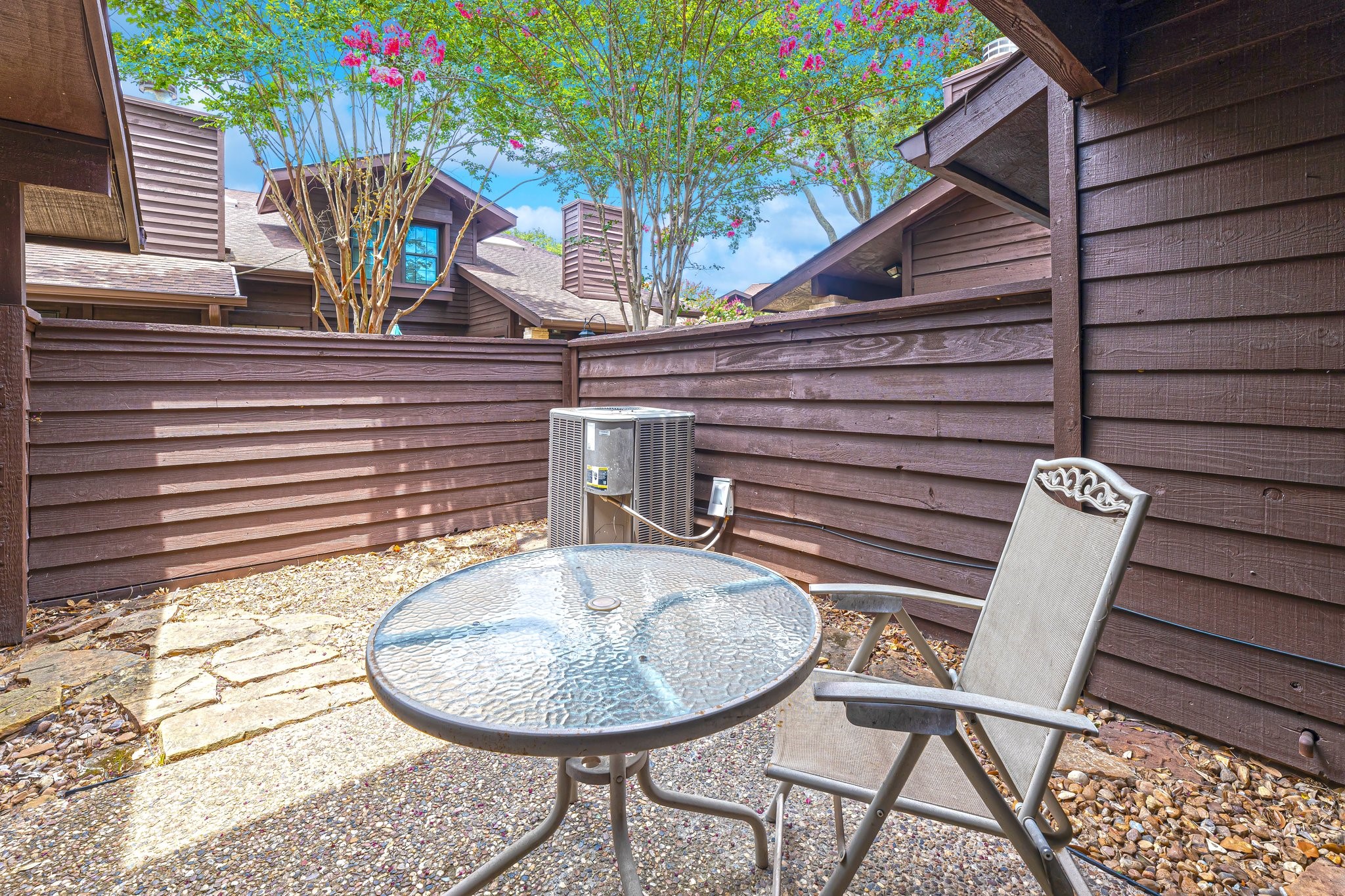 Private patio area. - If you have additional questions regarding 2510 Grants Lake Boulevard  in Sugar Land or would like to tour the property with us call 800-660-1022 and reference MLS# 85875014.