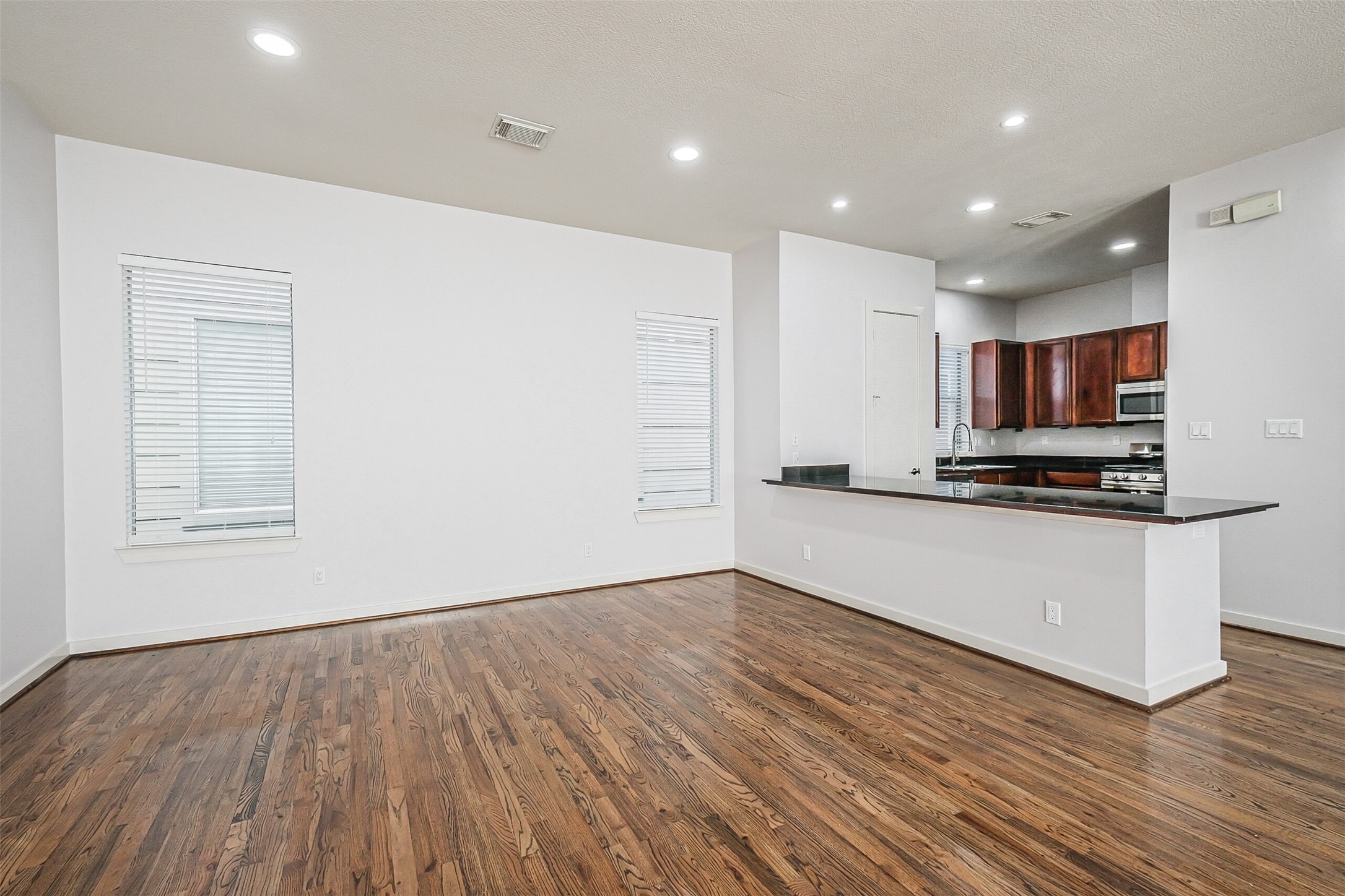 4336 Center Street Street Houston TX 77007