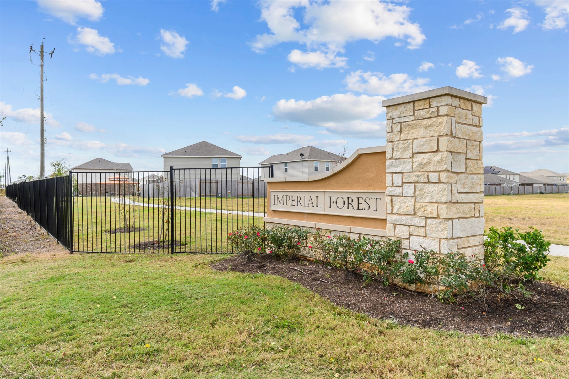 If you have additional questions regarding 13426 Harrow Park Lane  in Houston or would like to tour the property with us call 800-660-1022 and reference MLS# 87088480.