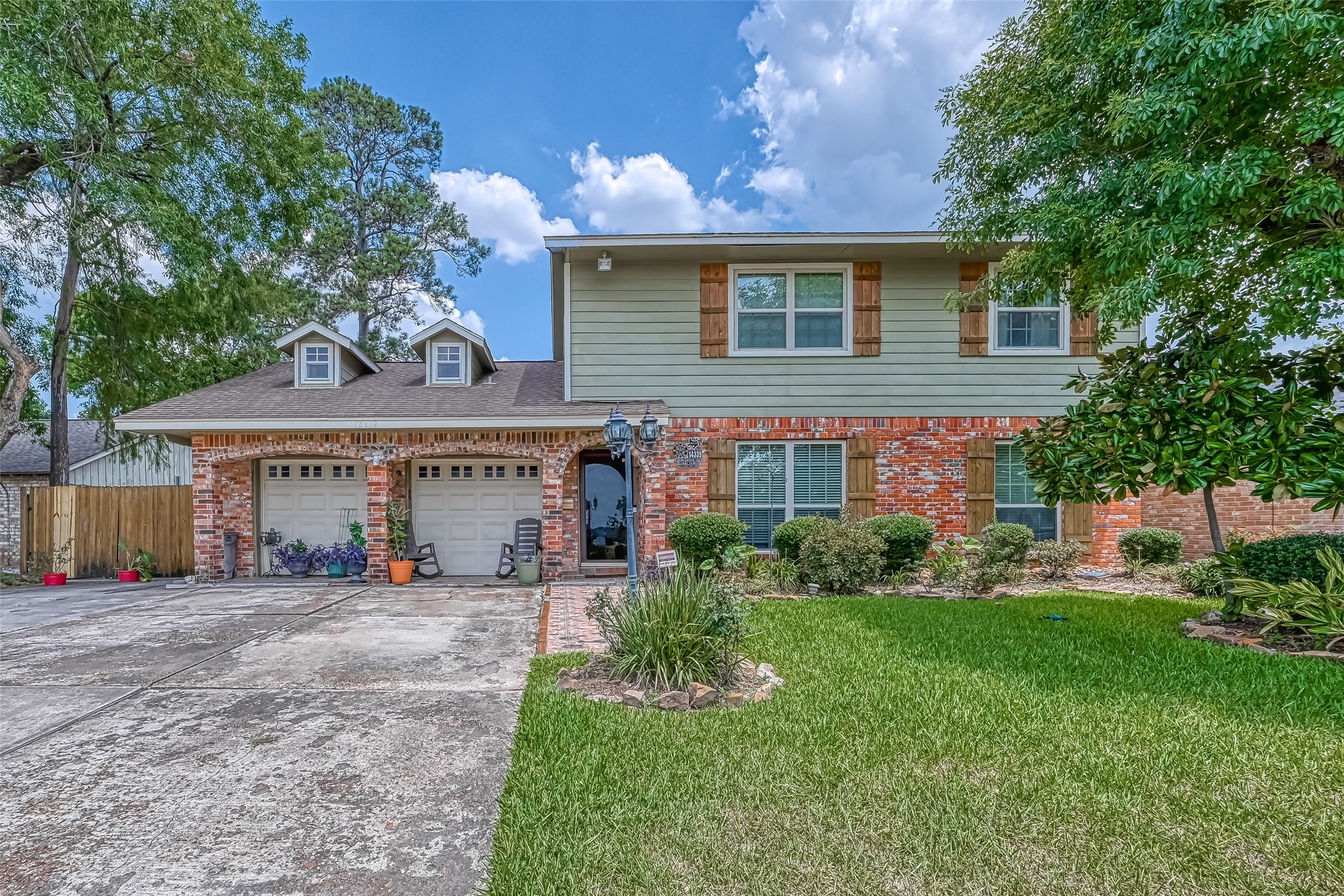 If you have additional questions regarding 14339 Duncannon Drive  in Houston or would like to tour the property with us call 800-660-1022 and reference MLS# 15964608.