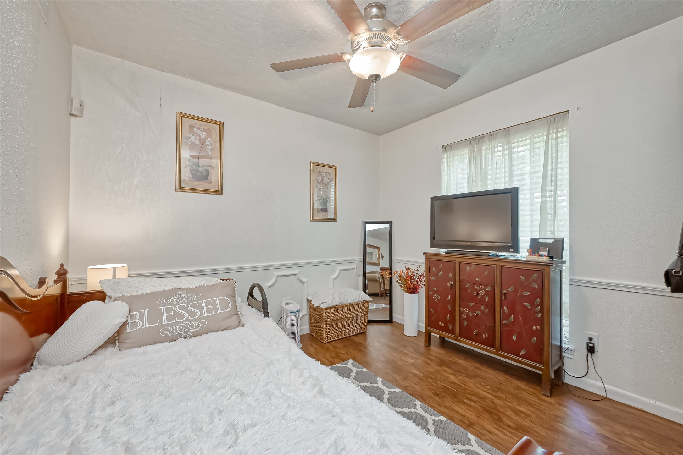 Office, being used as a bedroom - If you have additional questions regarding 14339 Duncannon Drive  in Houston or would like to tour the property with us call 800-660-1022 and reference MLS# 15964608.