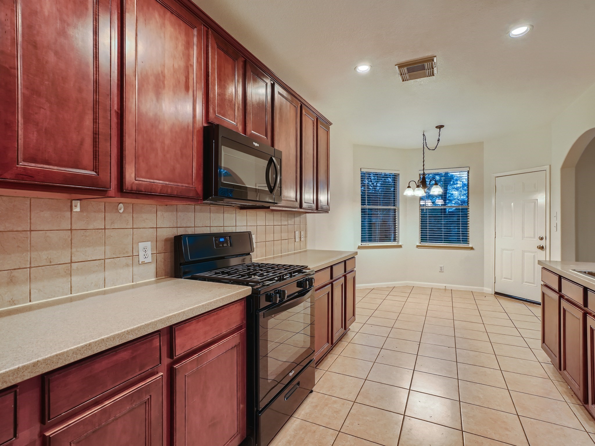 If you have additional questions regarding 15035 Summer Knoll Lane  in Houston or would like to tour the property with us call 800-660-1022 and reference MLS# 26704257.