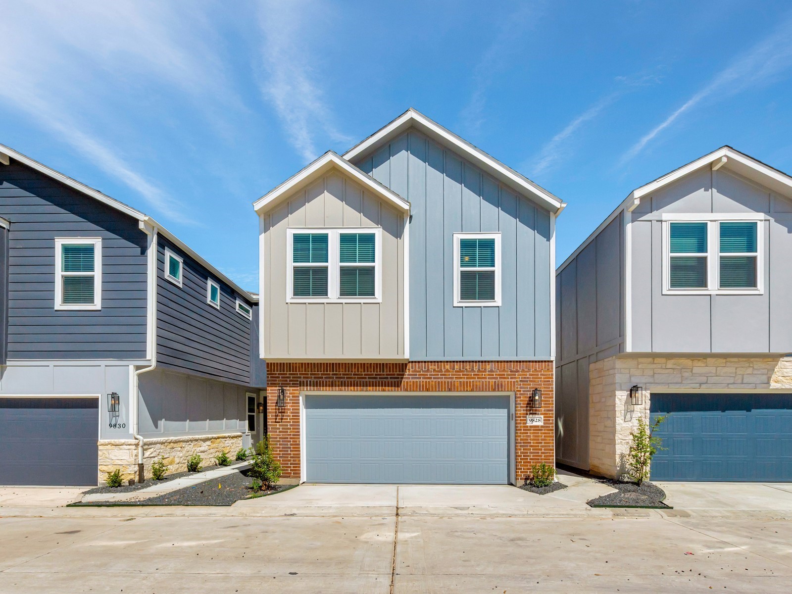 9828 Rugged Oaks Drive Drive Houston TX 77080