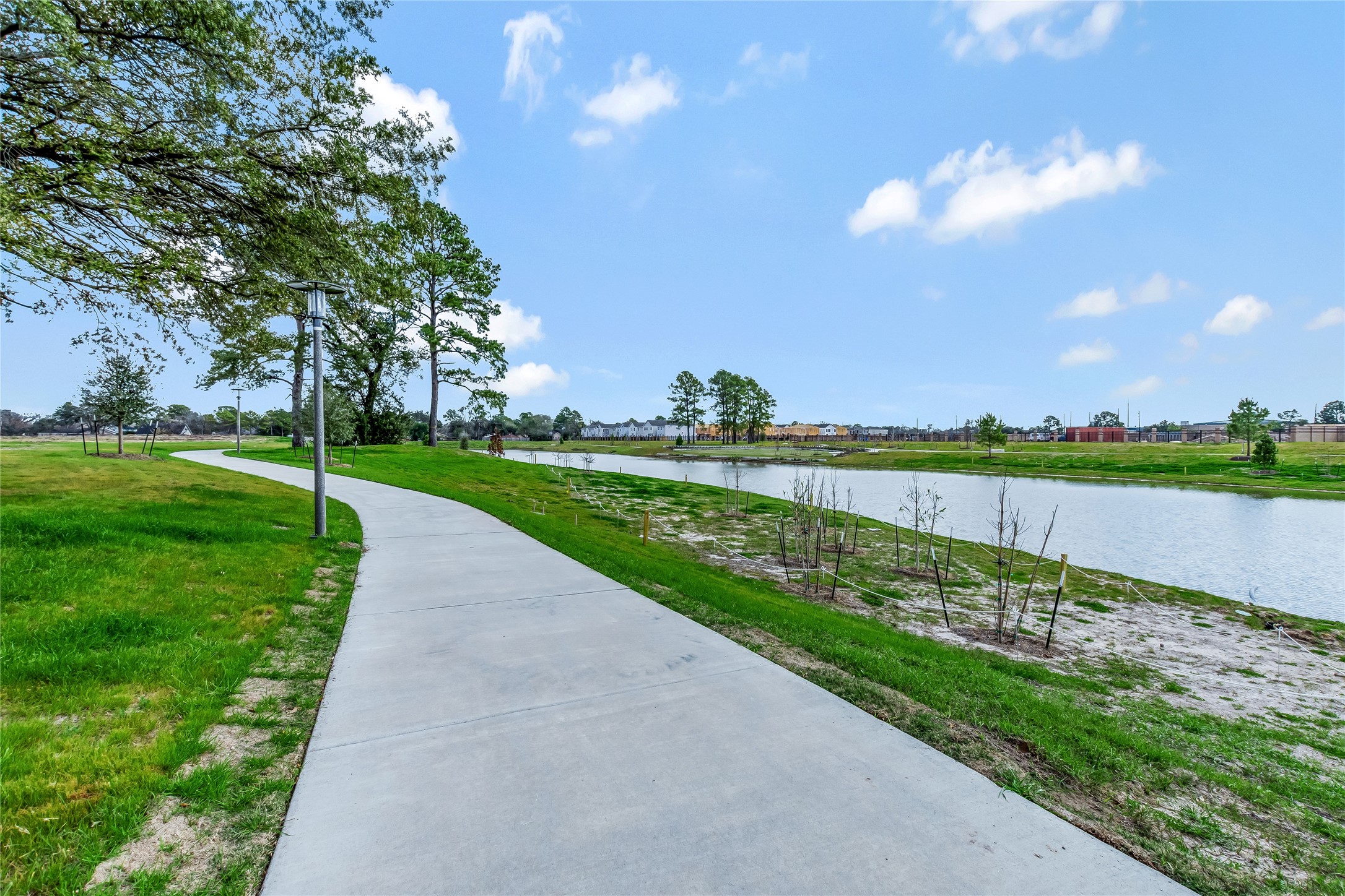 If you have additional questions regarding 9828 Rugged Oaks Drive  in Houston or would like to tour the property with us call 800-660-1022 and reference MLS# 96349007.