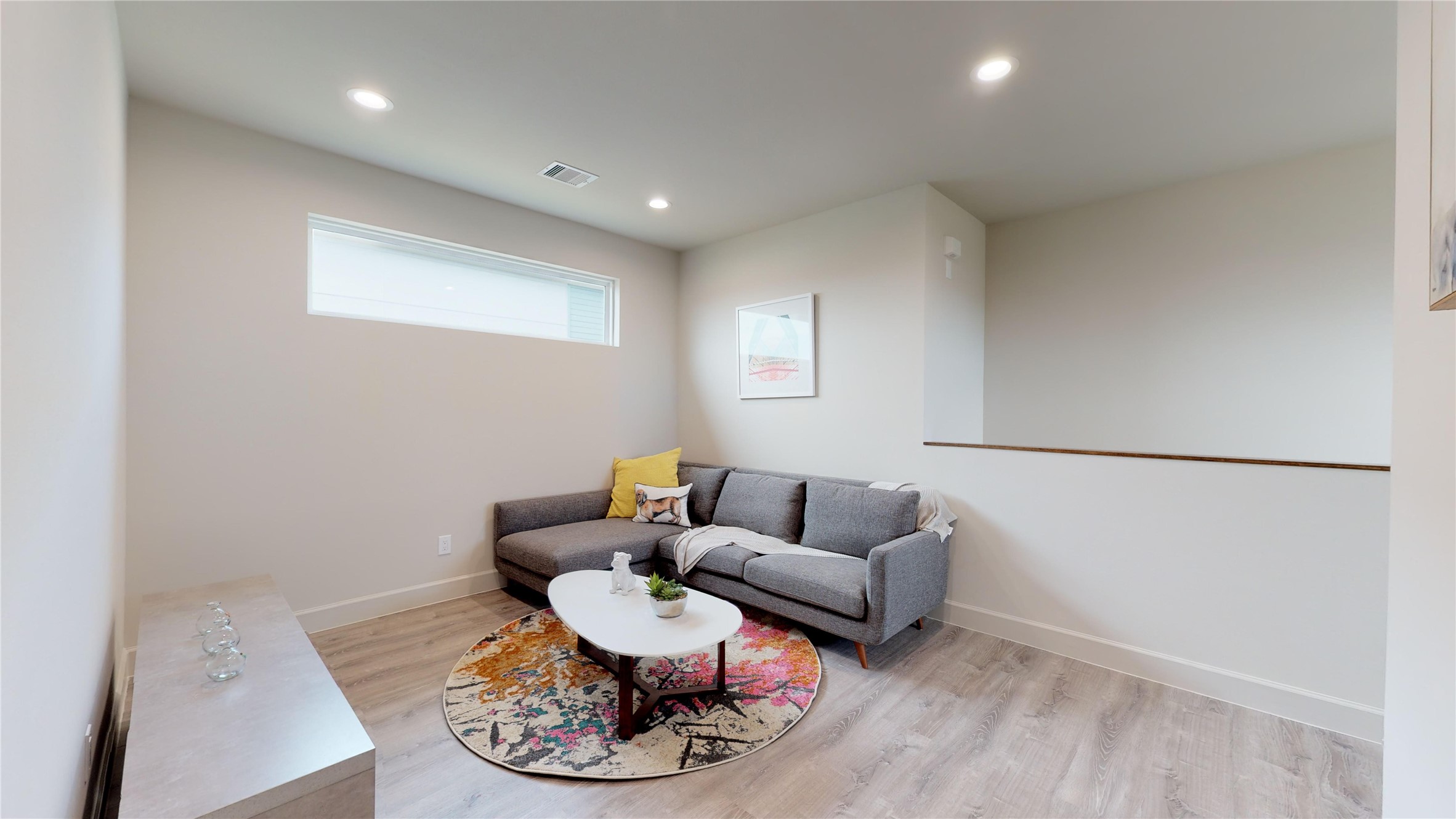 Another view of the flex space.  What would you use it for? - If you have additional questions regarding 5703 Pampero Lane  in Houston or would like to tour the property with us call 800-660-1022 and reference MLS# 22669008.