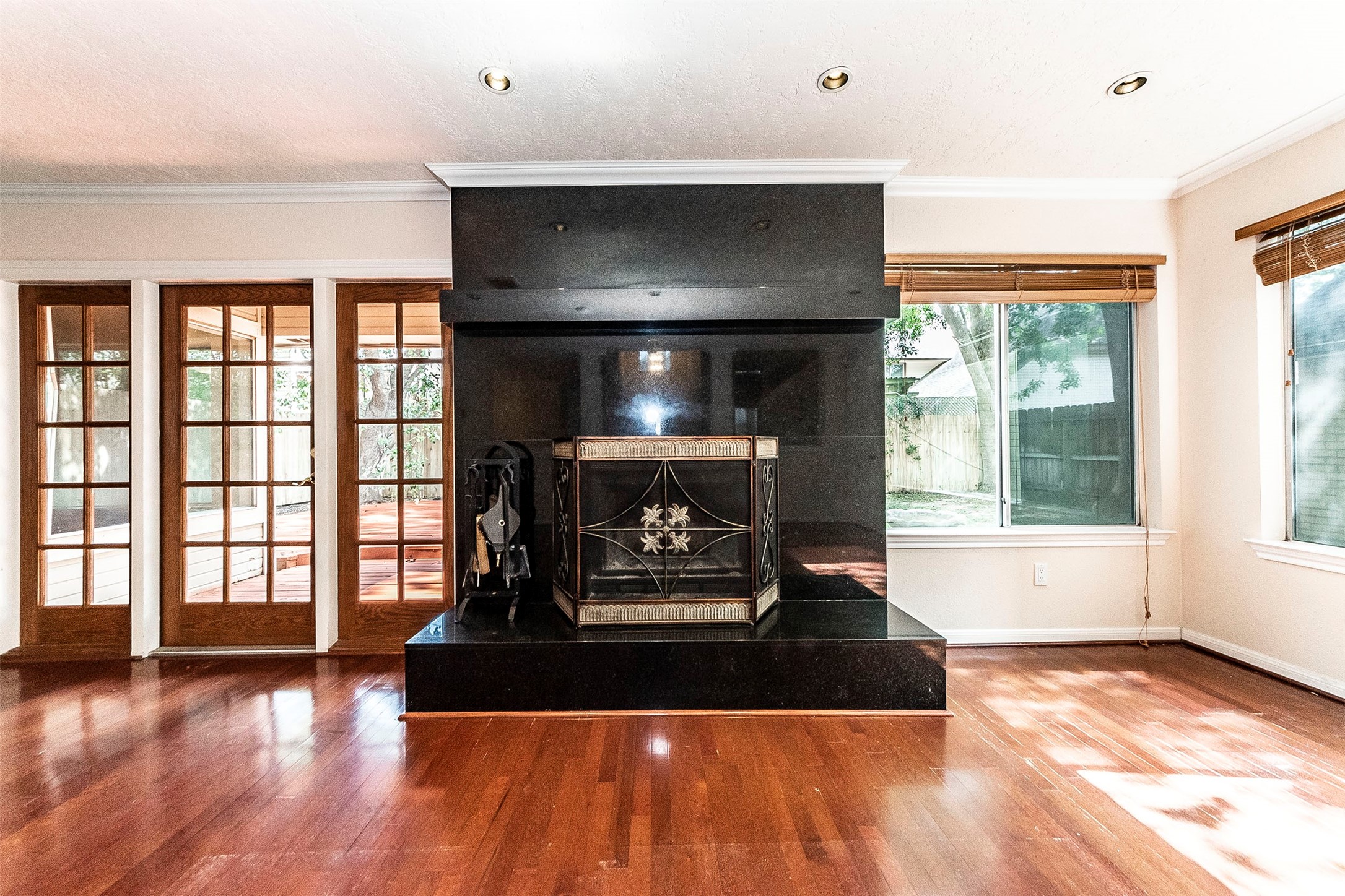 Granite Fireplace - If you have additional questions regarding 1607 Beaconshire Road  in Houston or would like to tour the property with us call 800-660-1022 and reference MLS# 64892069.