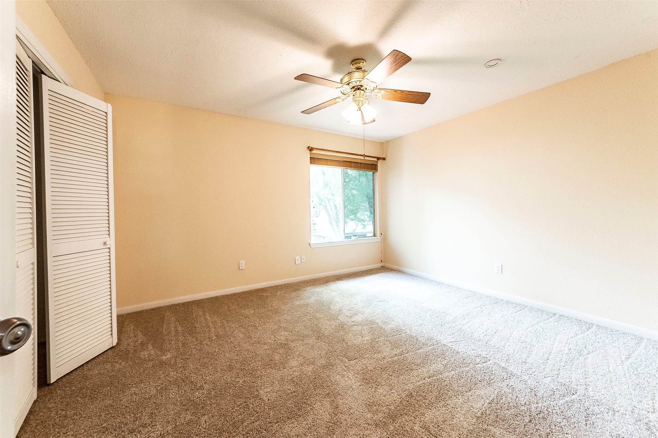 Upstairs bedroom - If you have additional questions regarding 1607 Beaconshire Road  in Houston or would like to tour the property with us call 800-660-1022 and reference MLS# 64892069.