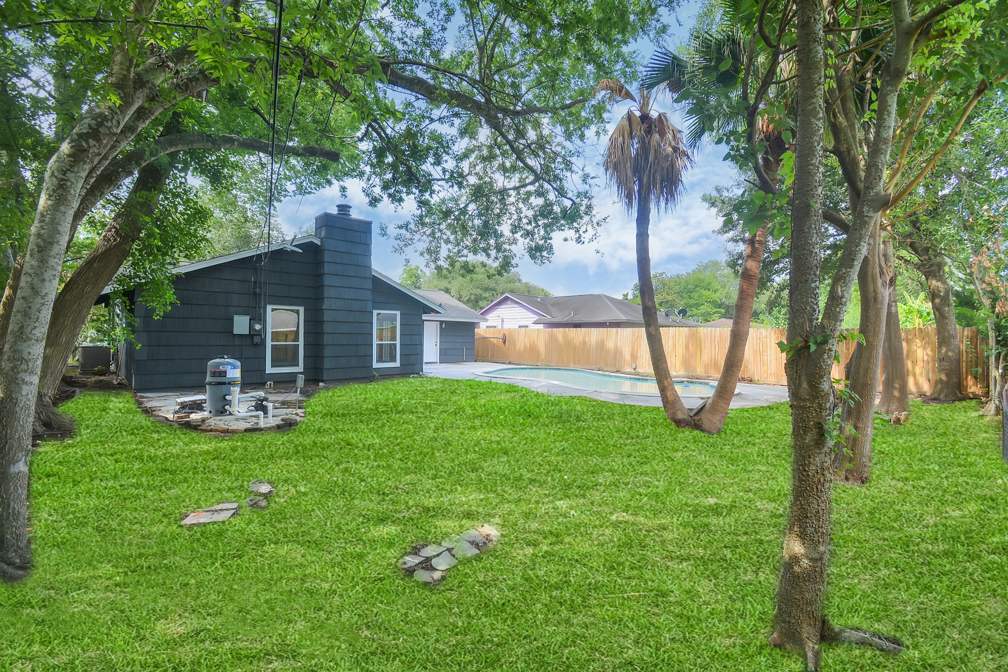8615 Anacortes Houston TX 77061