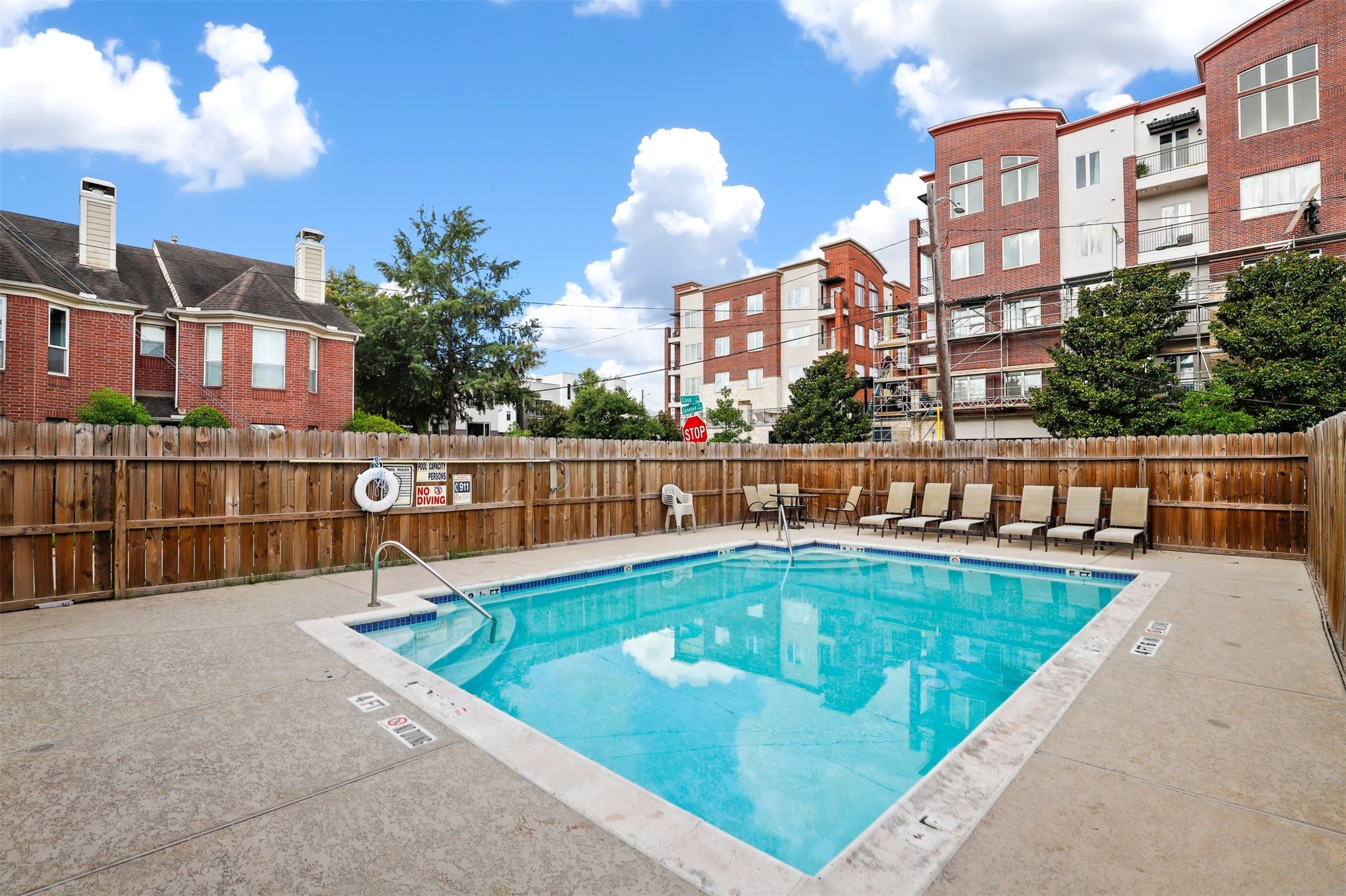 1601 W Webster Street Street Houston TX 77019