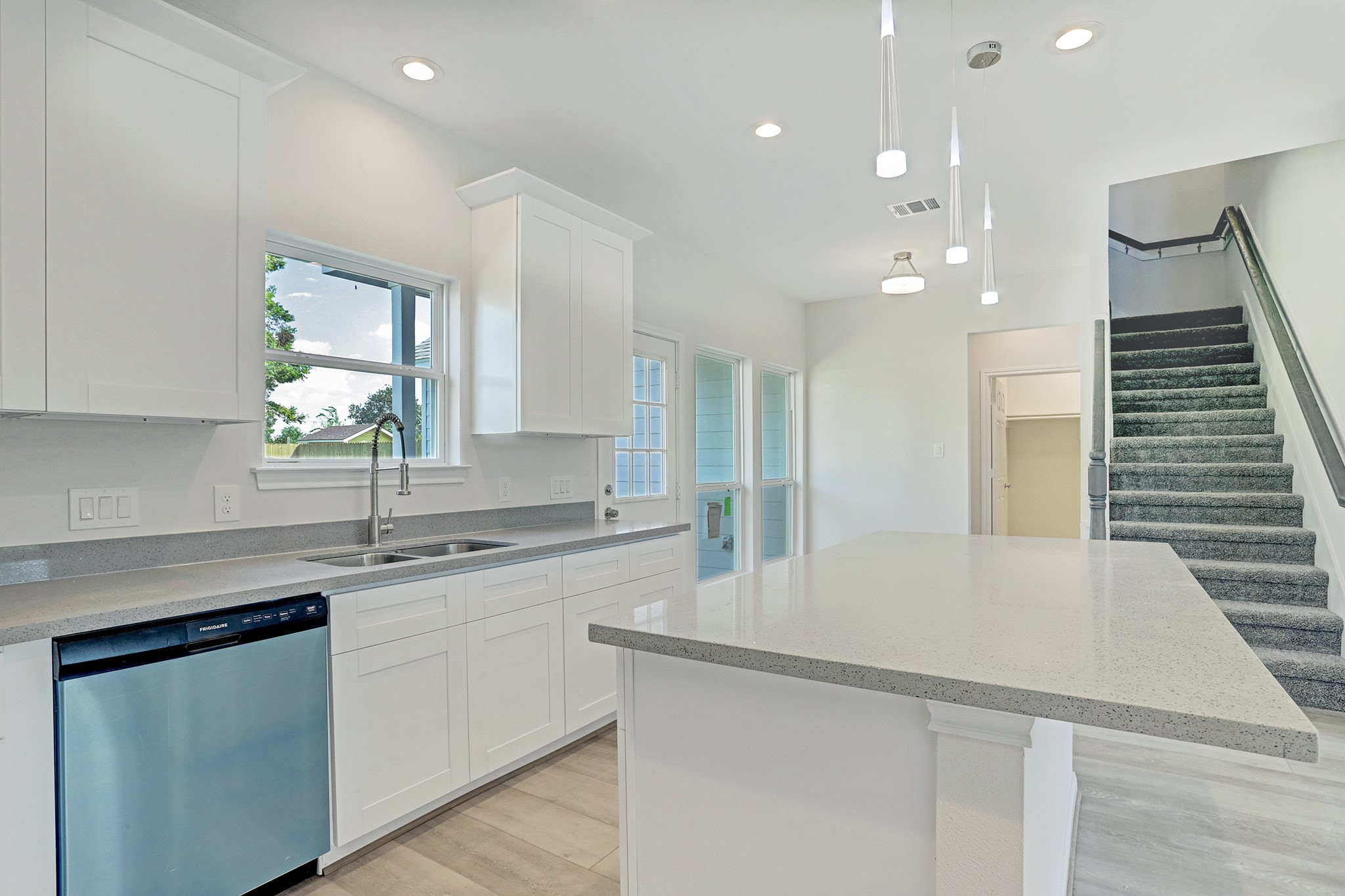 8106 James Franklin Street Street Houston TX 77088