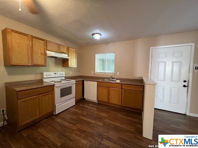 If you have additional questions regarding 327 E Locust Street  in San Antonio or would like to tour the property with us call 800-660-1022 and reference MLS# 480910.