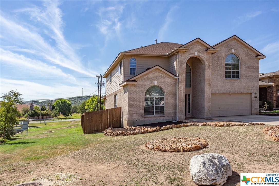 If you have additional questions regarding 8502 Vineyard Mist  in San Antonio or would like to tour the property with us call 800-660-1022 and reference MLS# 479284.